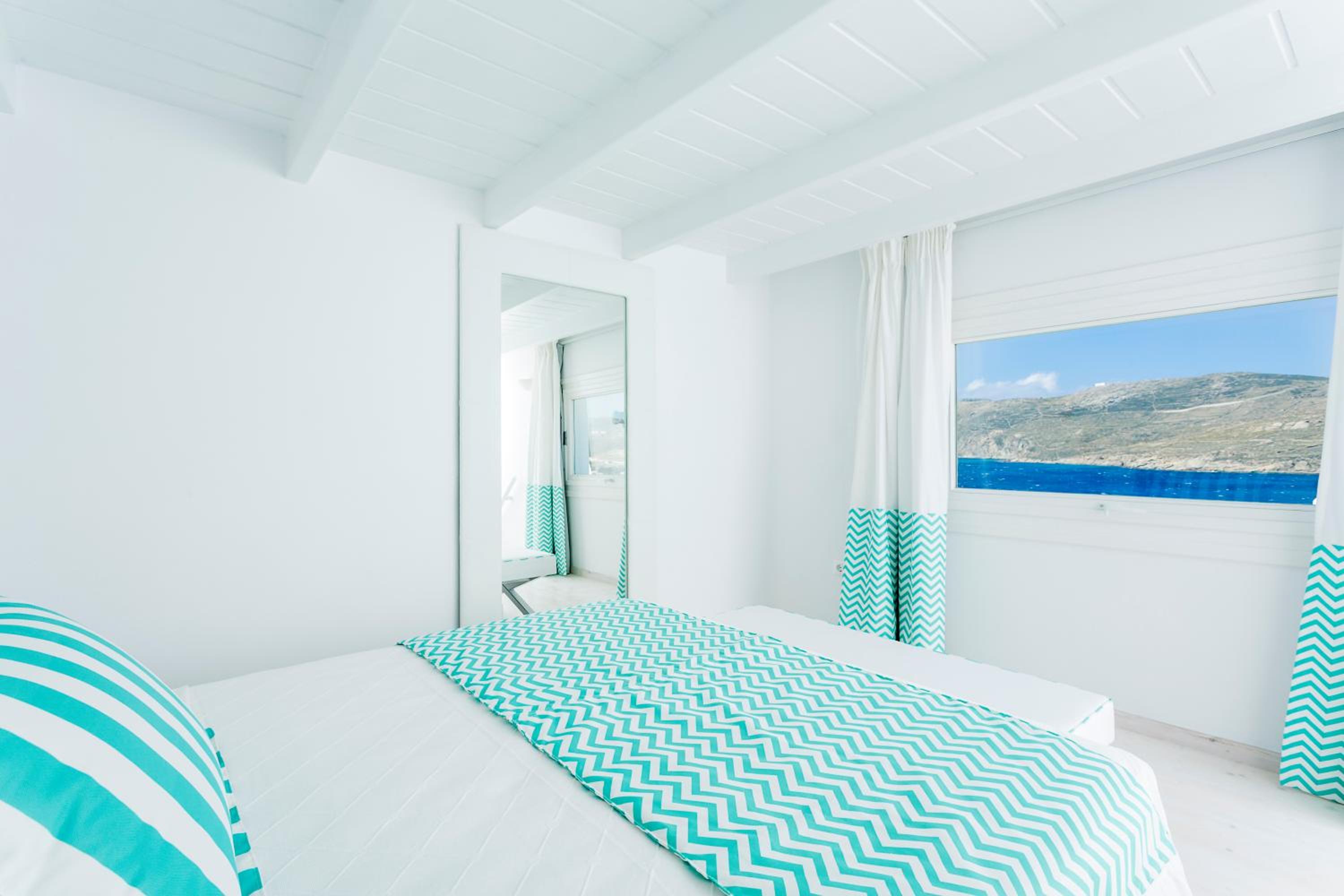Suite with Sea View - Photo 1