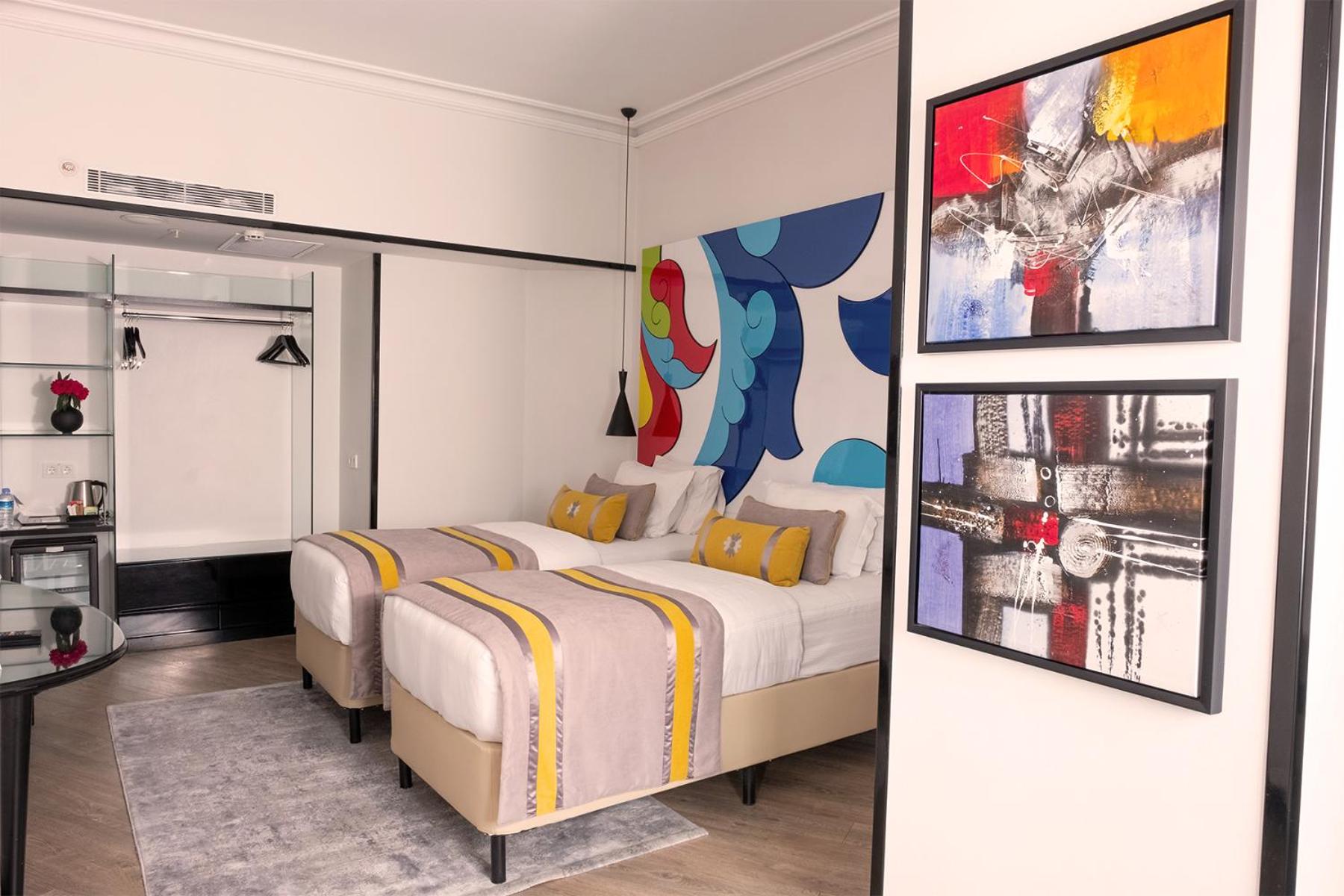 Standard Twin Room