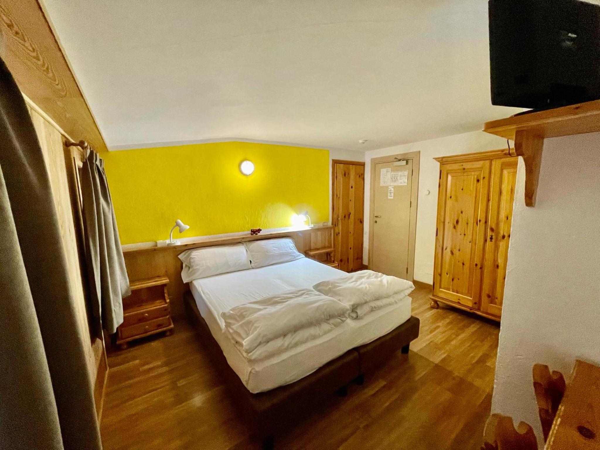 Double or Twin Room photo 2