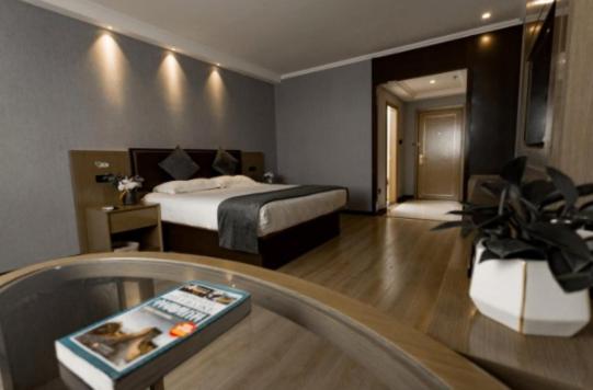 Mainland Chinese Citizens - Queen Room - Photo 1
