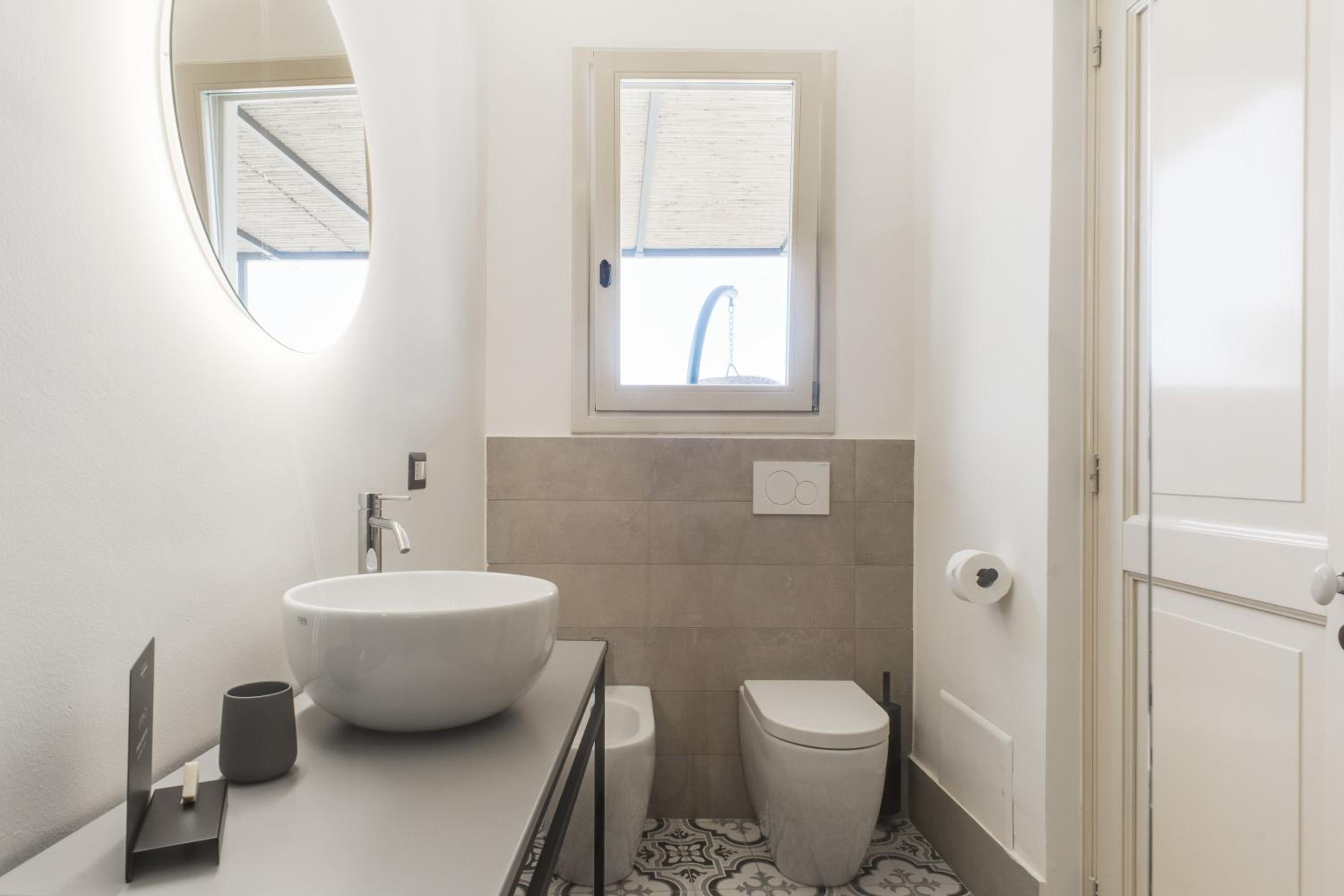 Junior Suite with Terrace - Photo 12