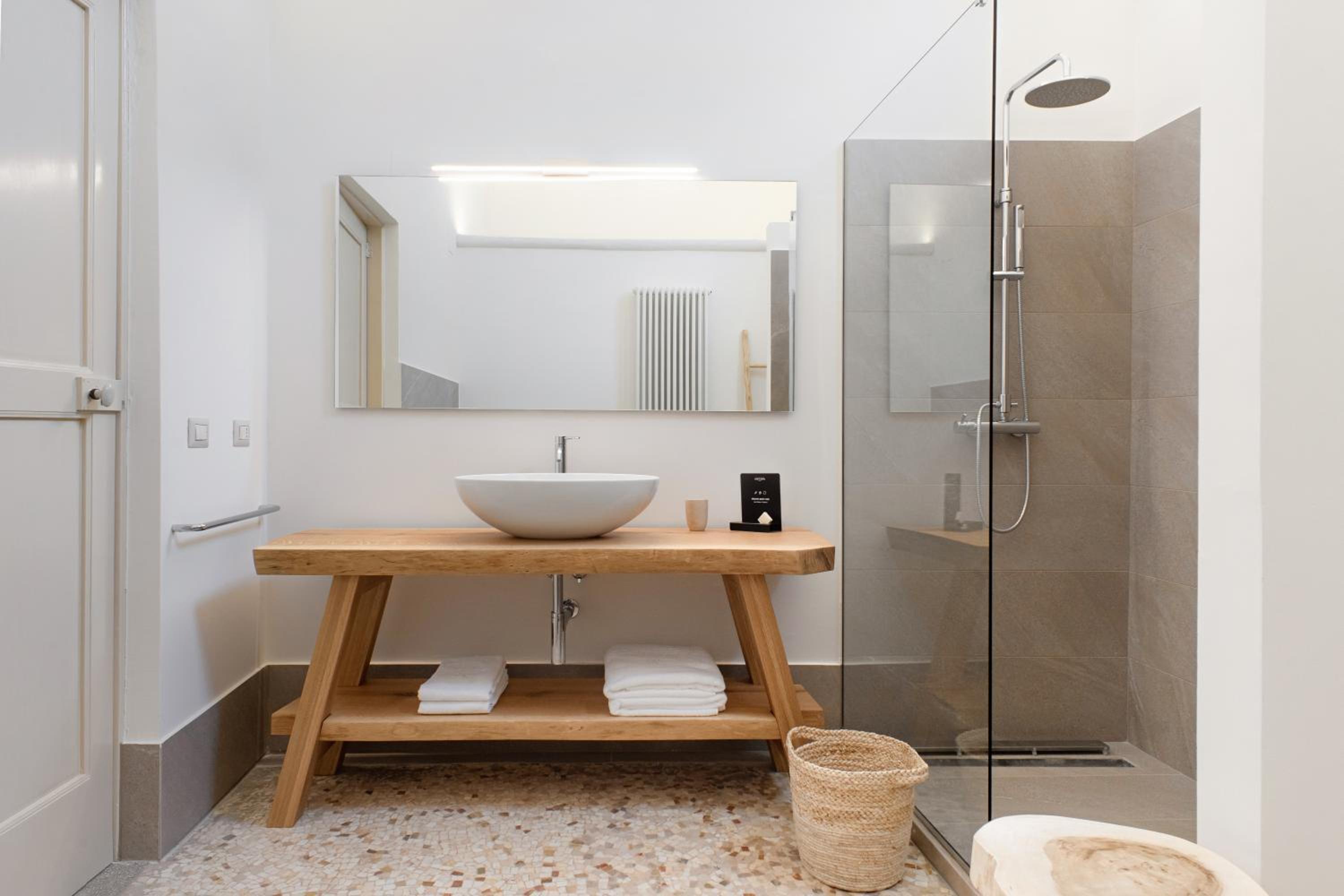 Junior Suite - Photo 12