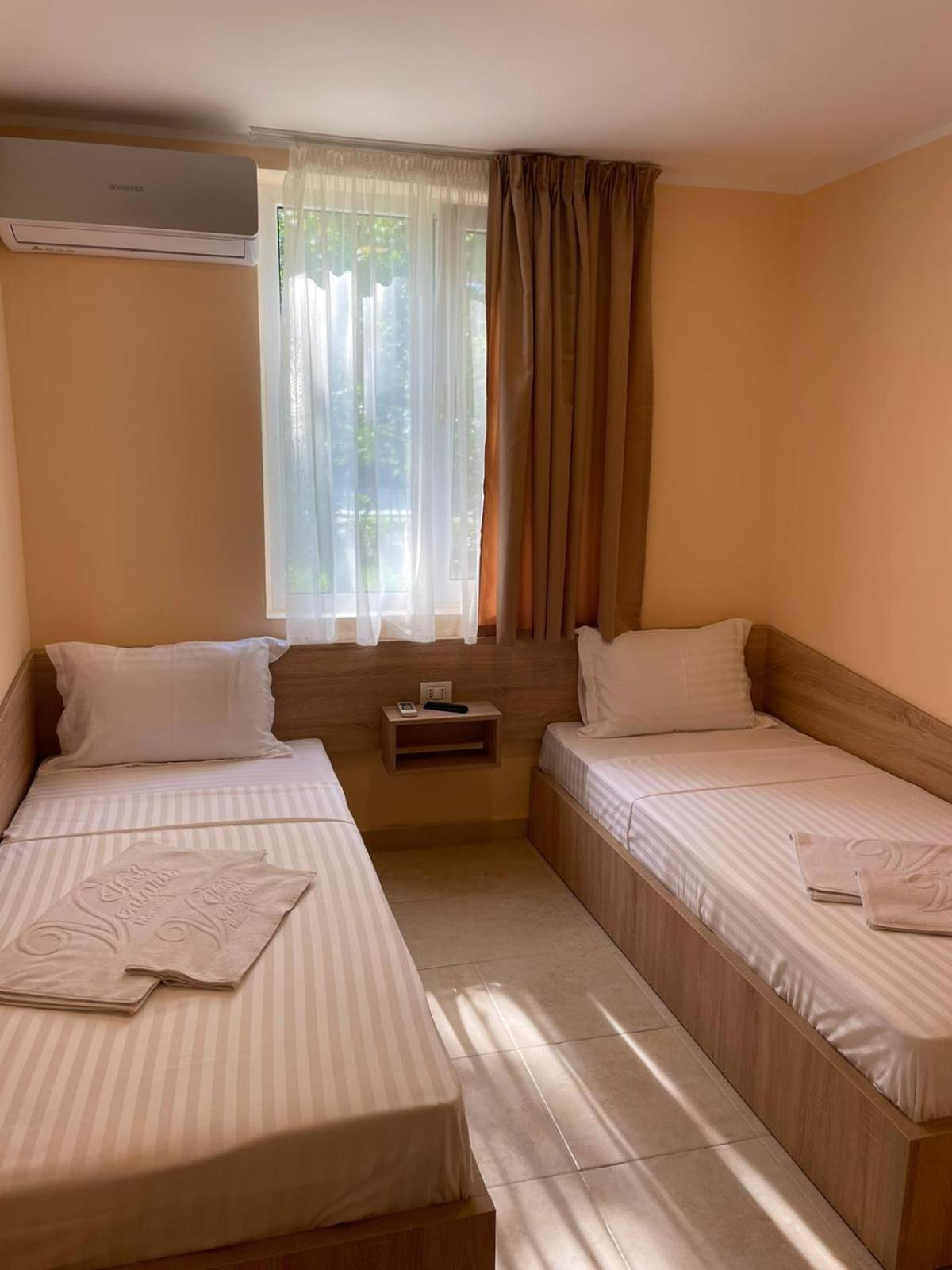 Twin Room photo 1