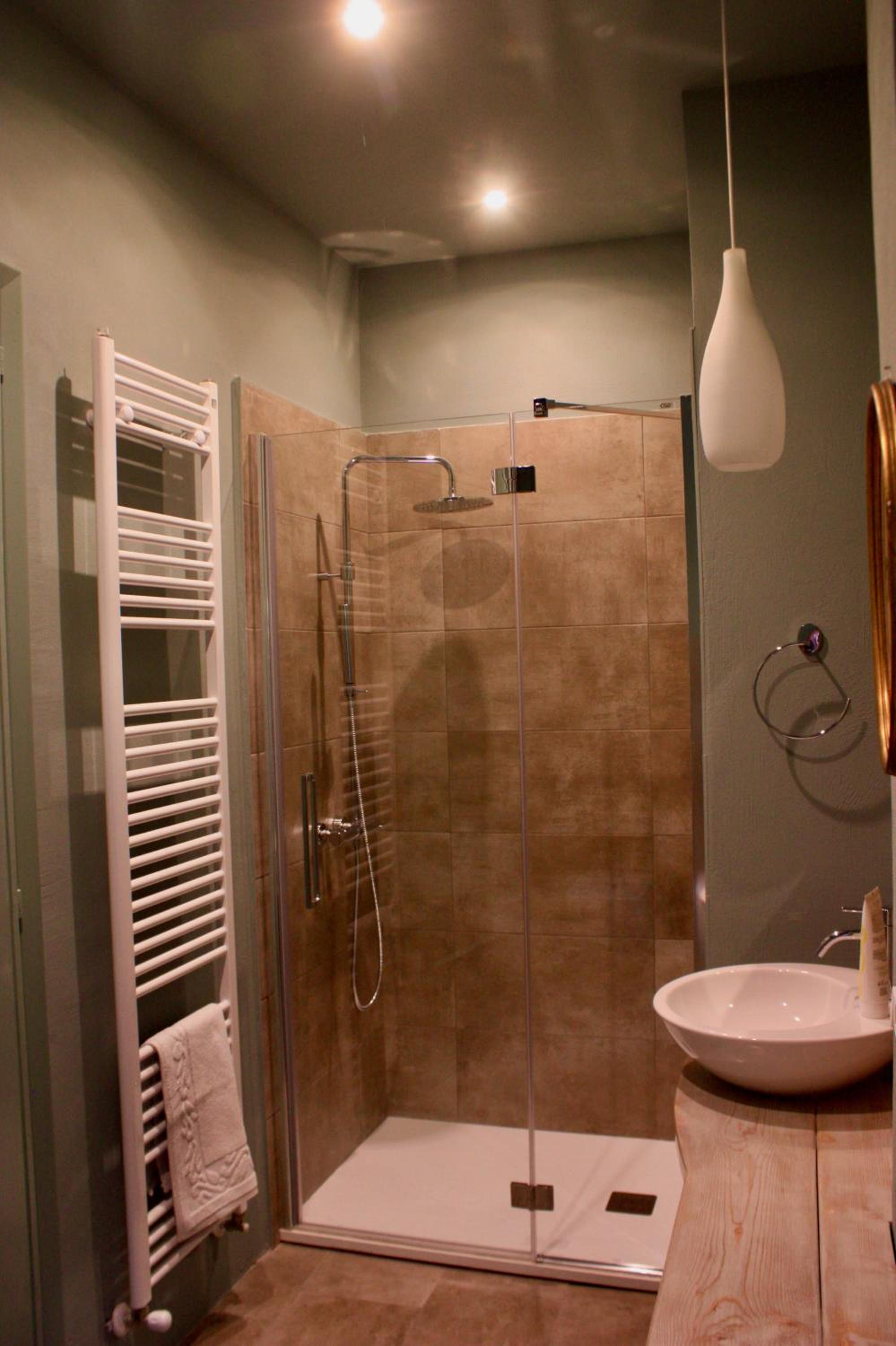 Deluxe Room - Photo 6
