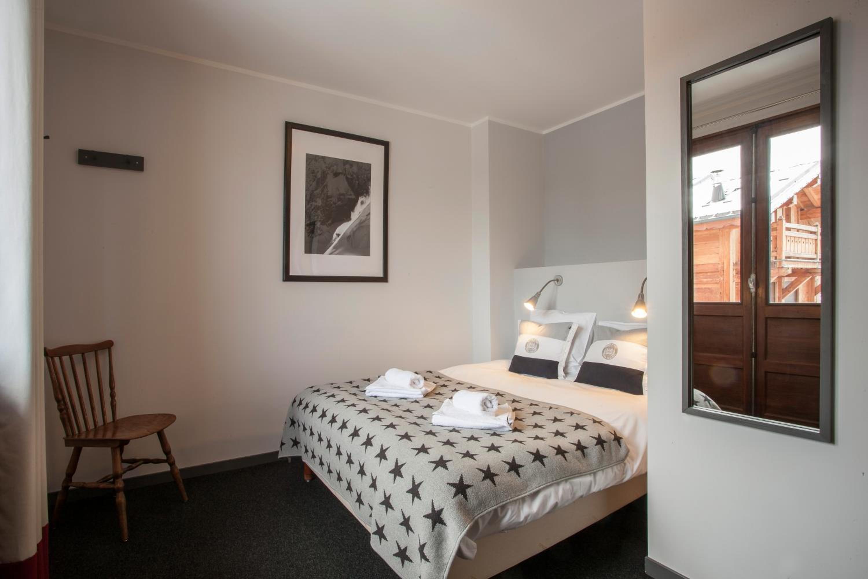 Double Room with Mountain View
