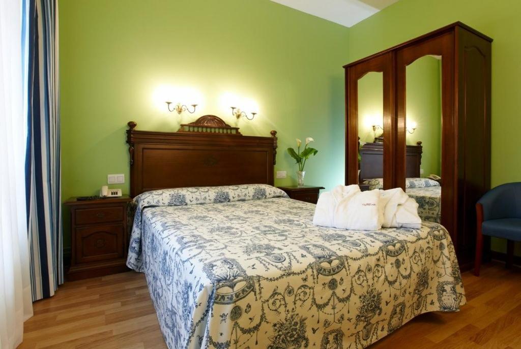 Habitación Doble o con Dos Camas con Acceso al Spa