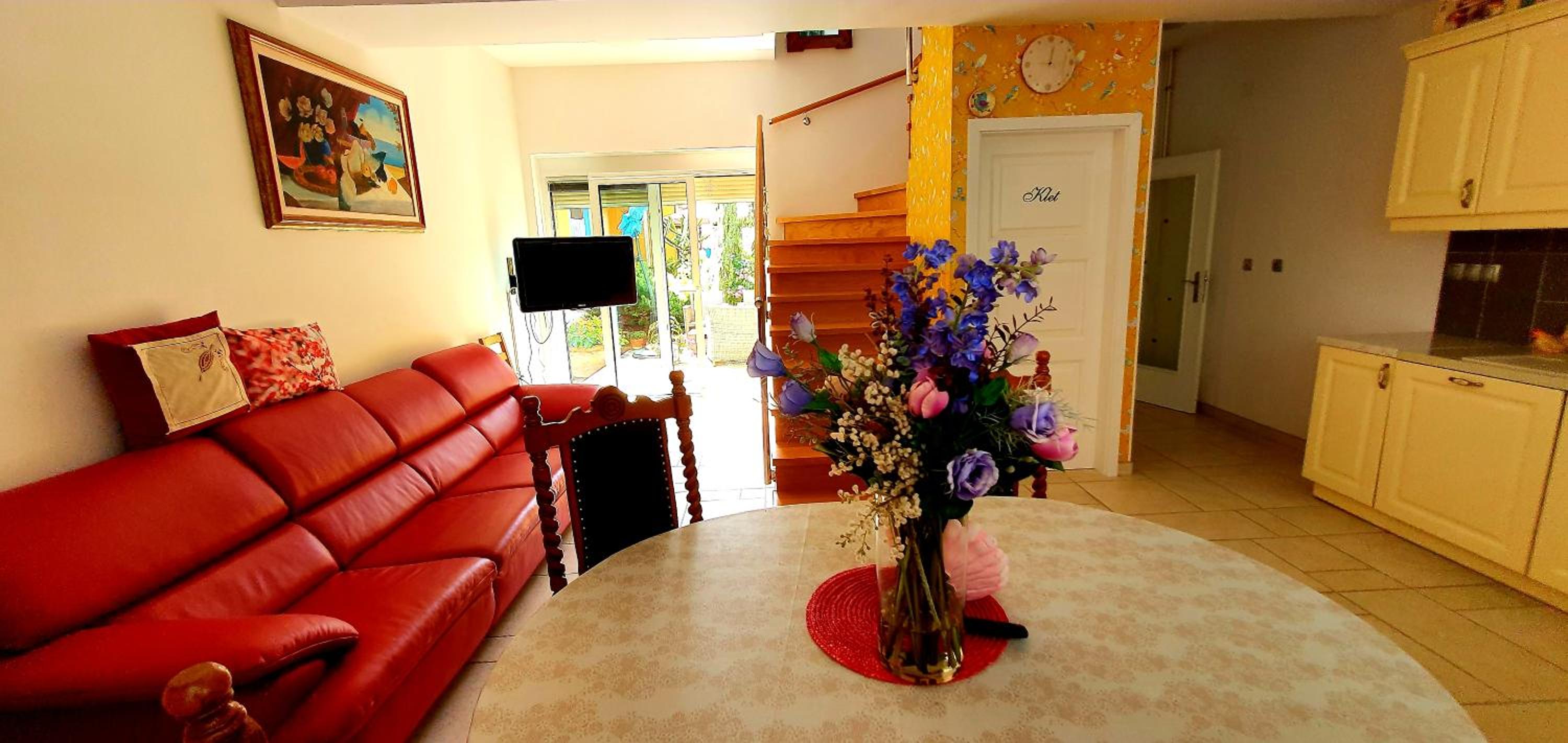 Two-Bedroom Apartment - Photo 26