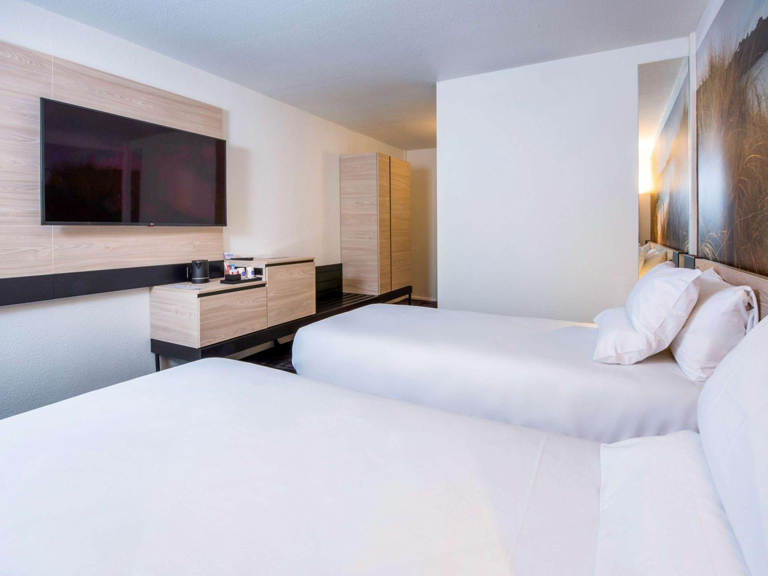 Classic Twin Room - Photo 3