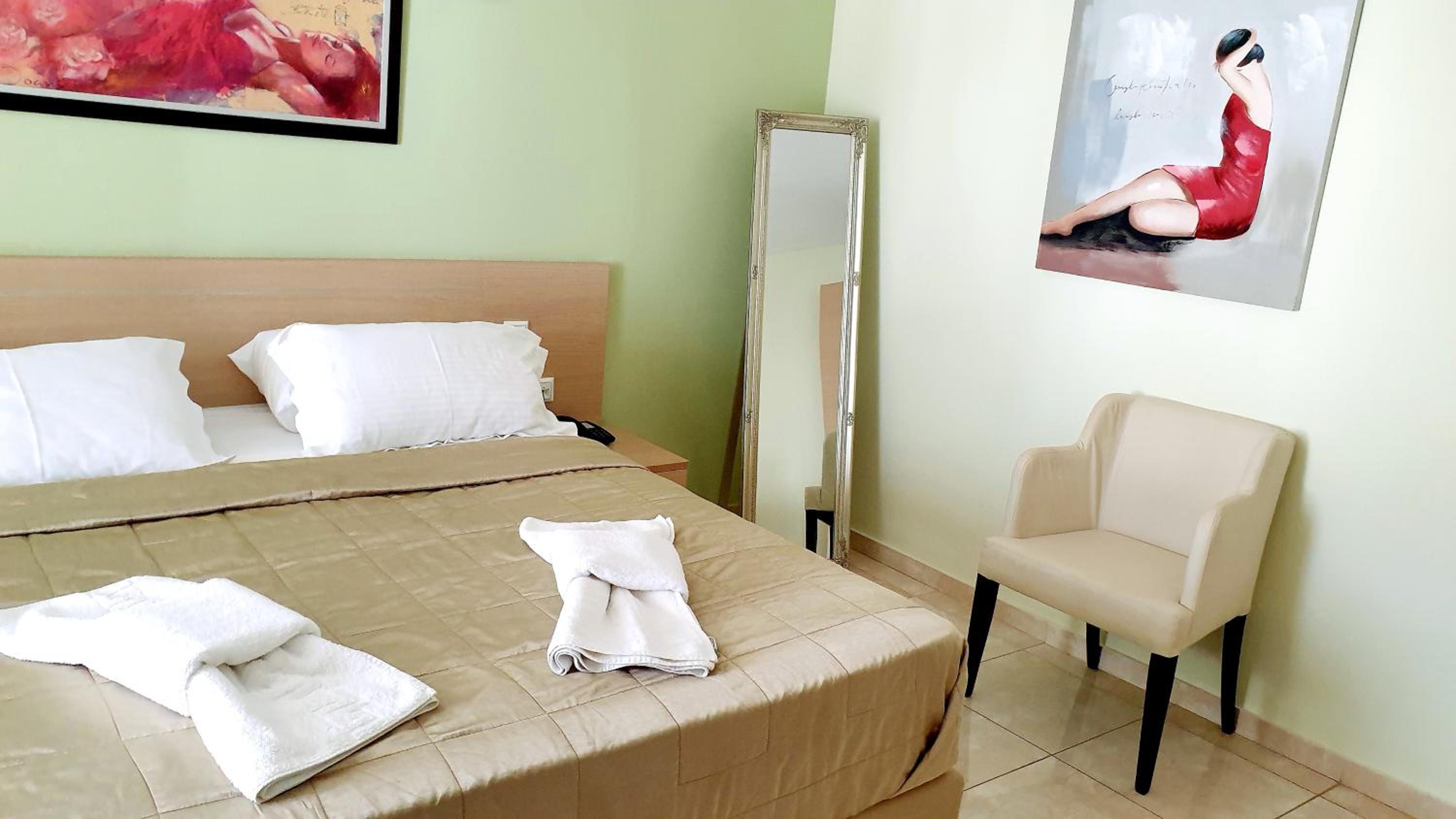 Suite with Spa Bath