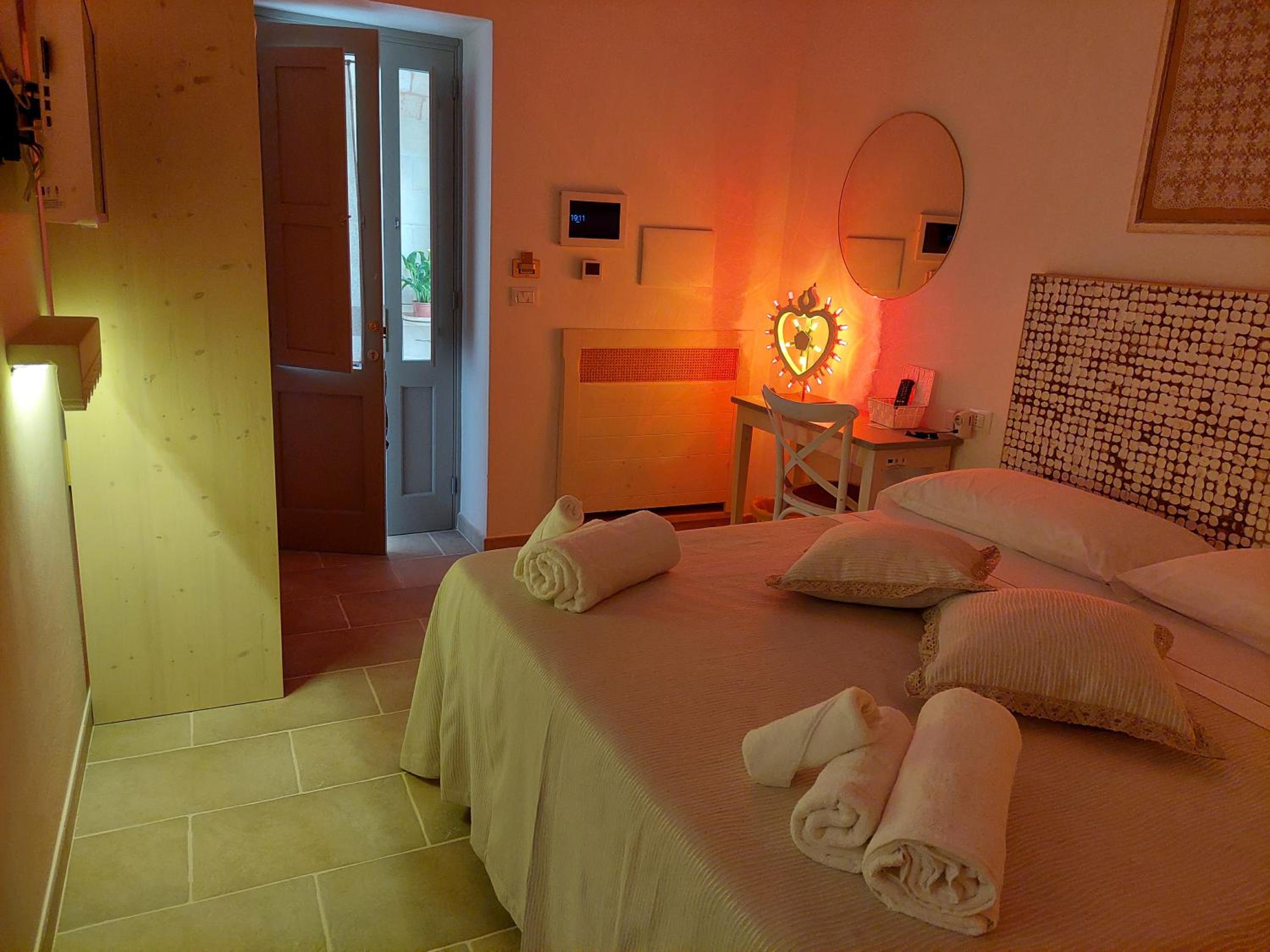 Deluxe Double Room photo 2