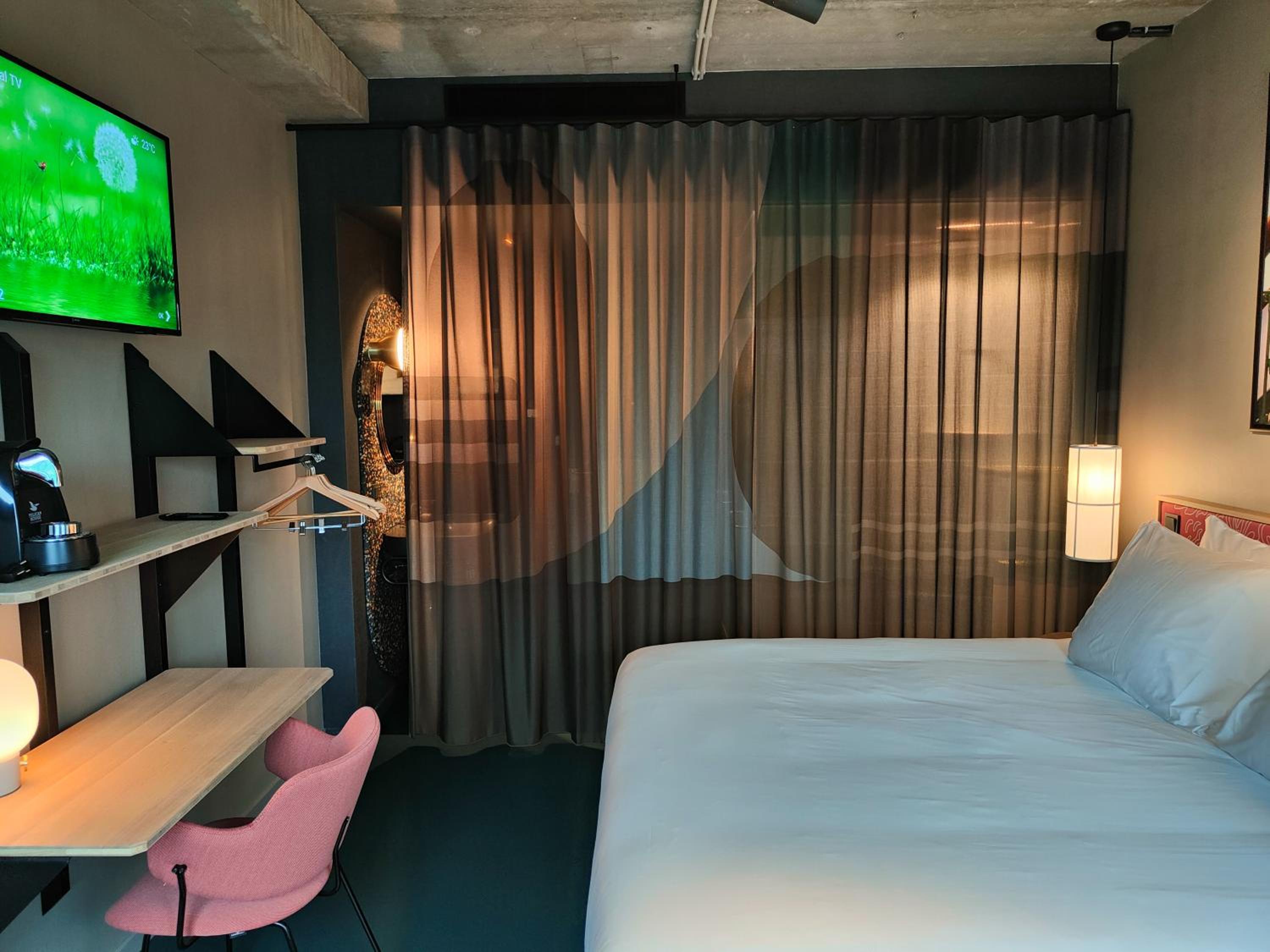 Double Room - Photo 3