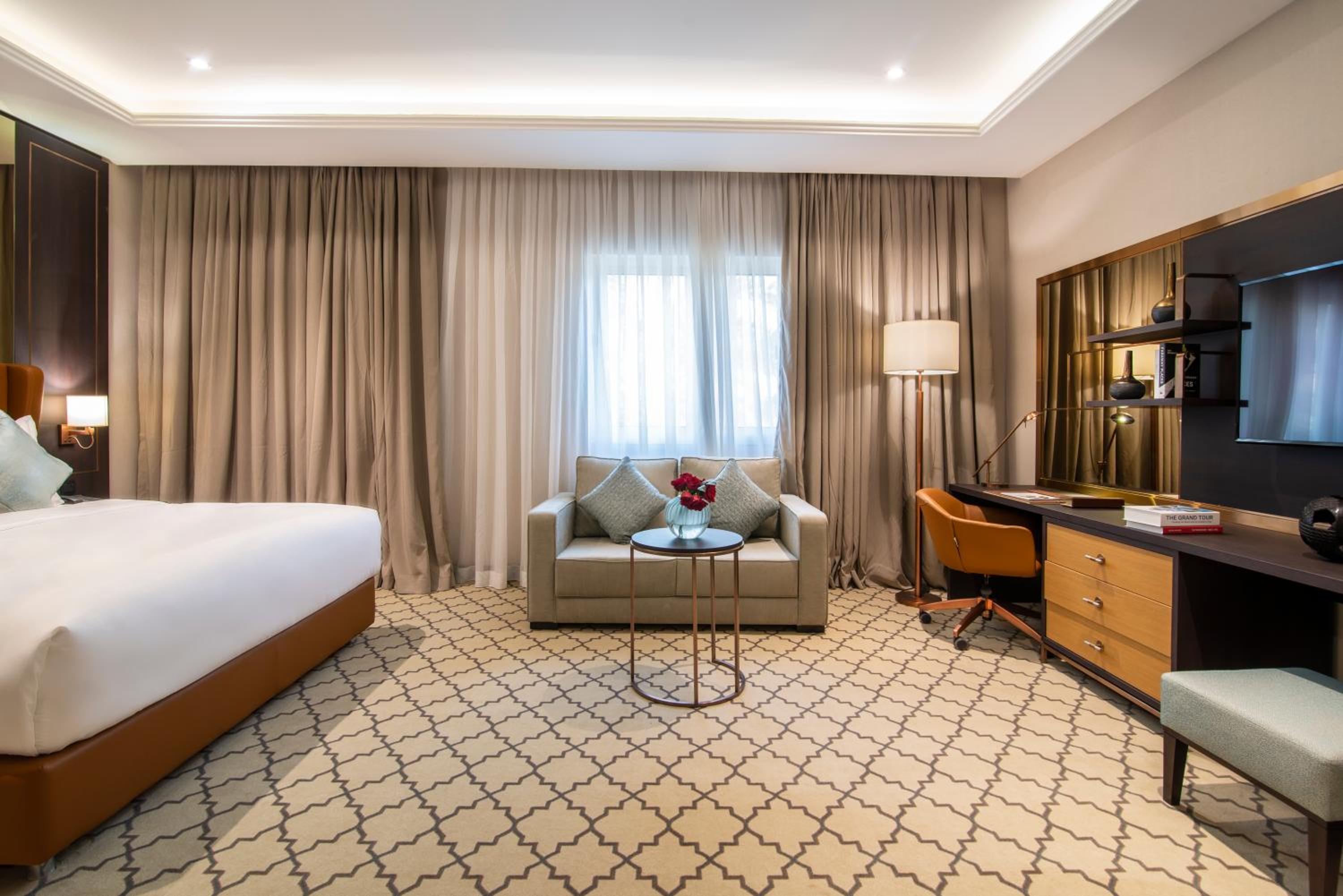 Large Double Room photo 3