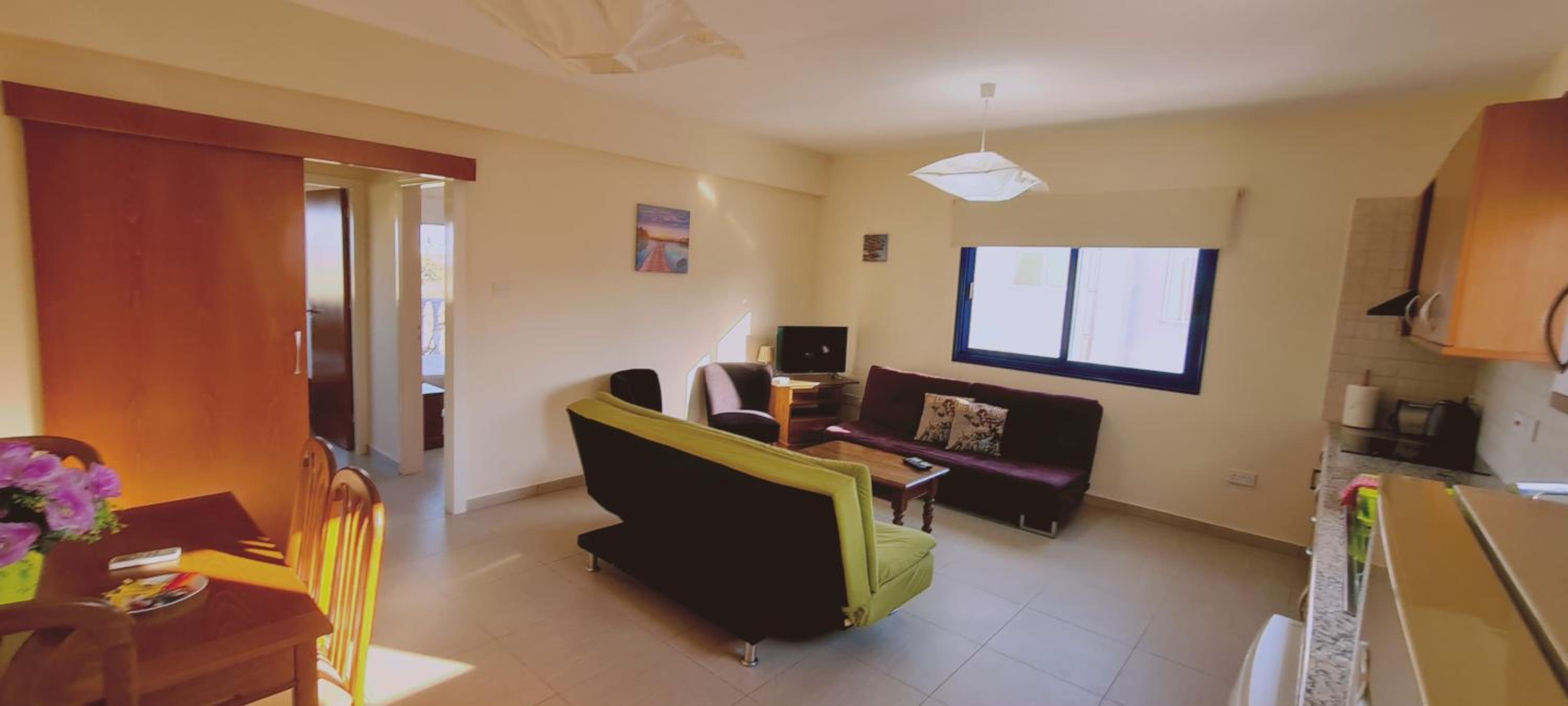 Apartment with Terrace - Photo 31