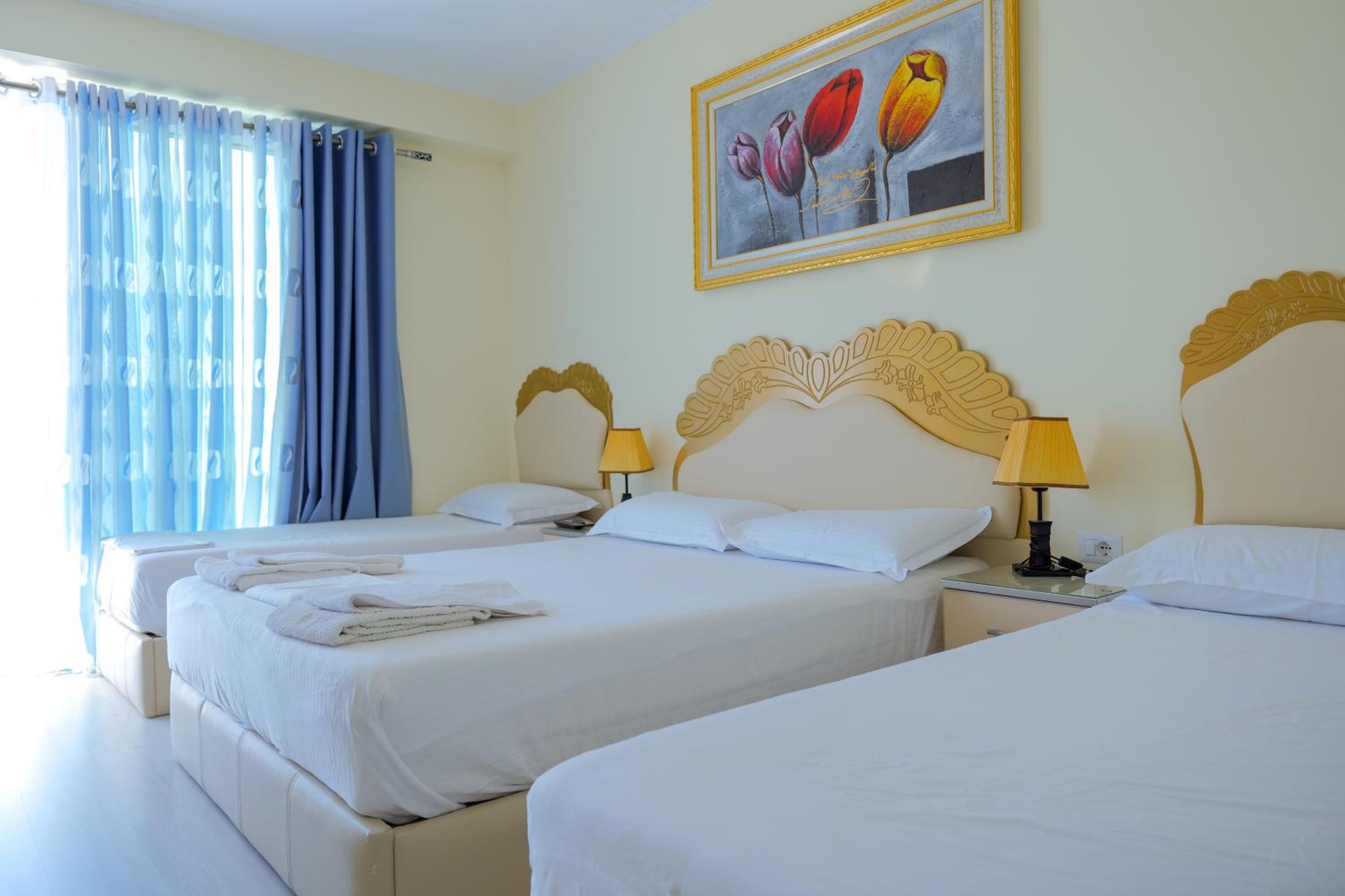 Classic Quadruple Room