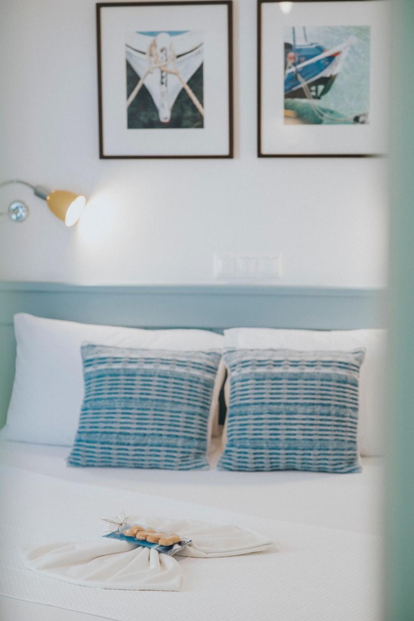 Double or Twin Room with Balcony - First Floor - Photo 8