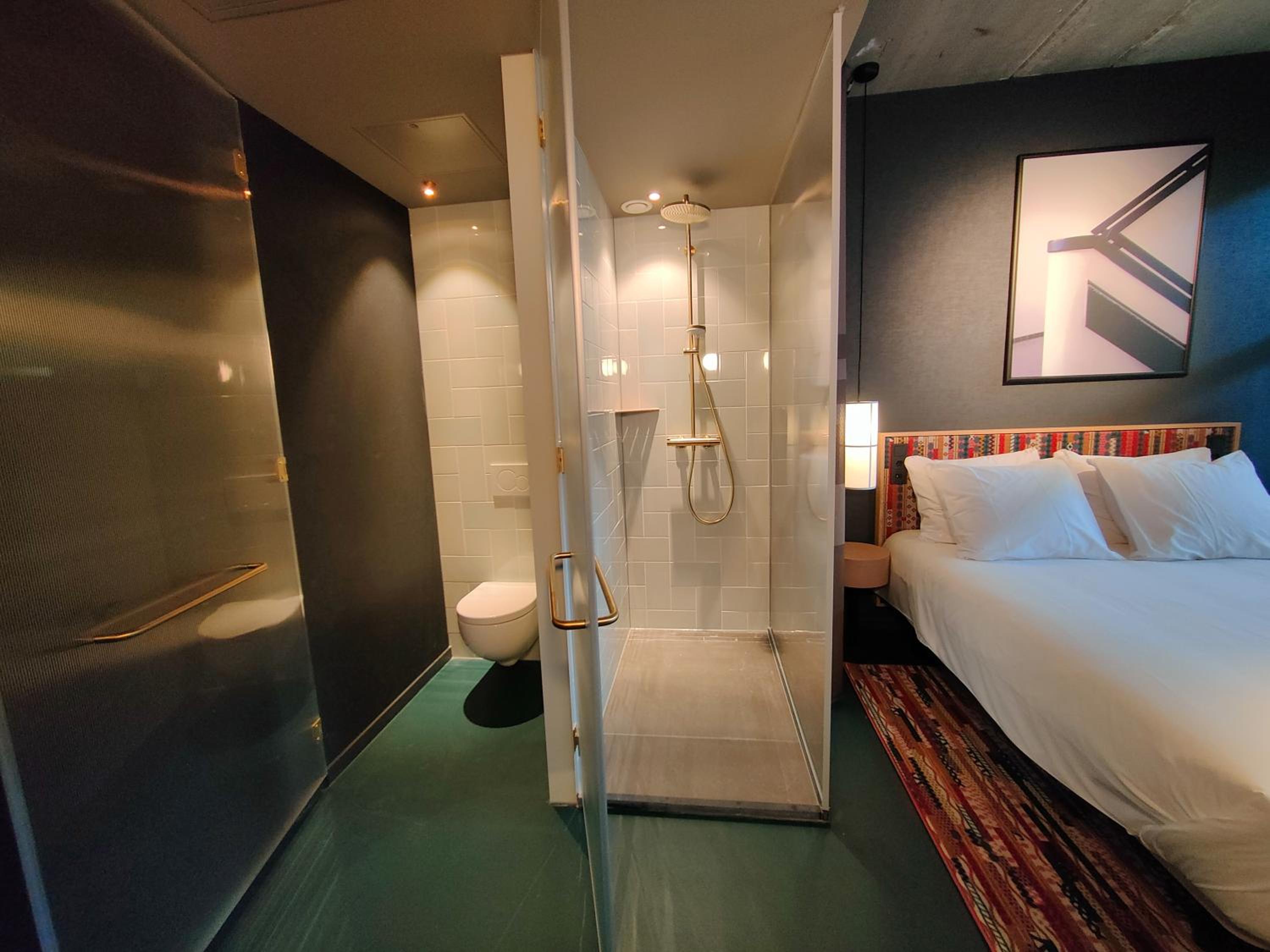 Double Room - Photo 2
