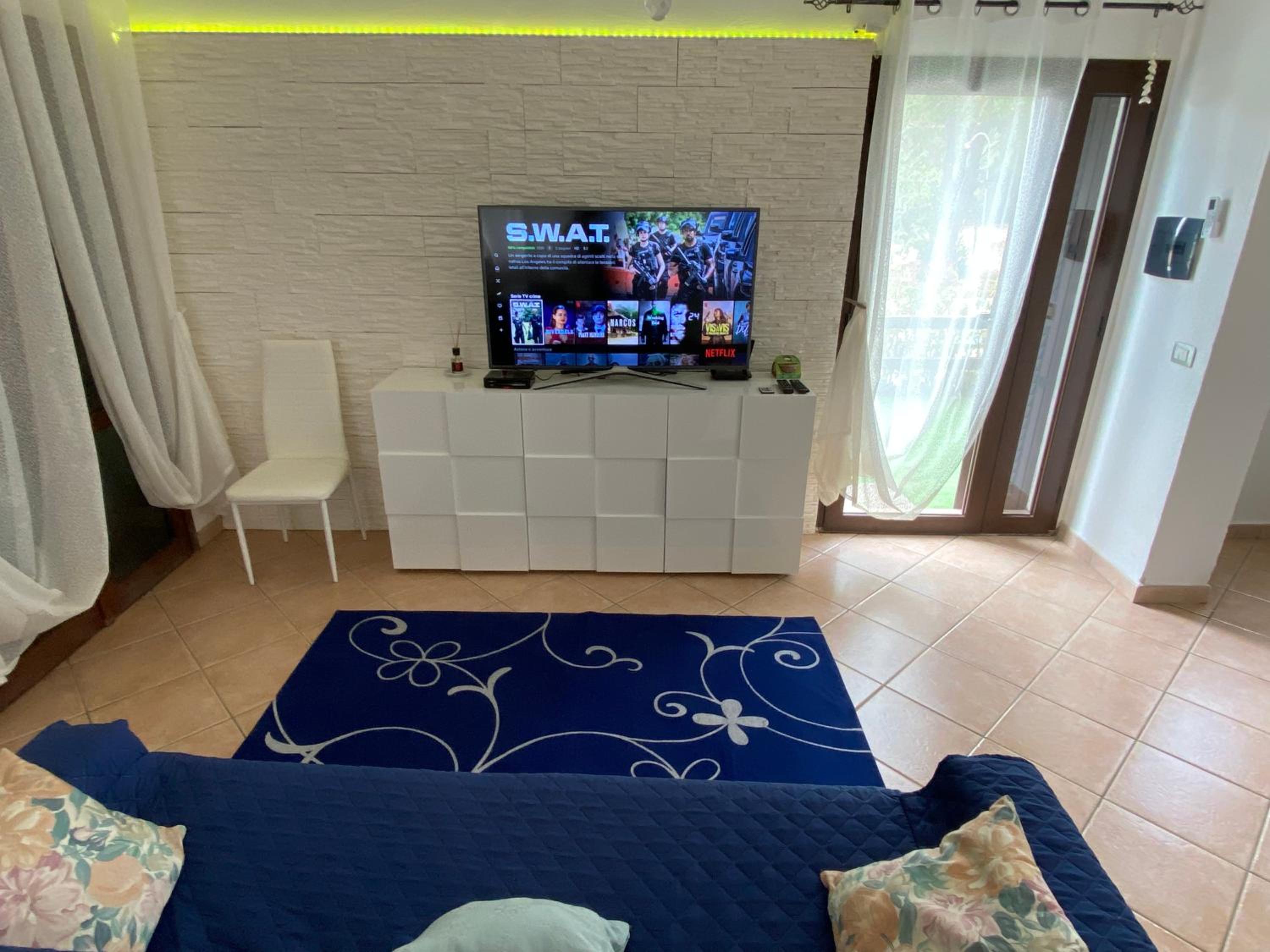 Two-Bedroom Villa - Photo 15