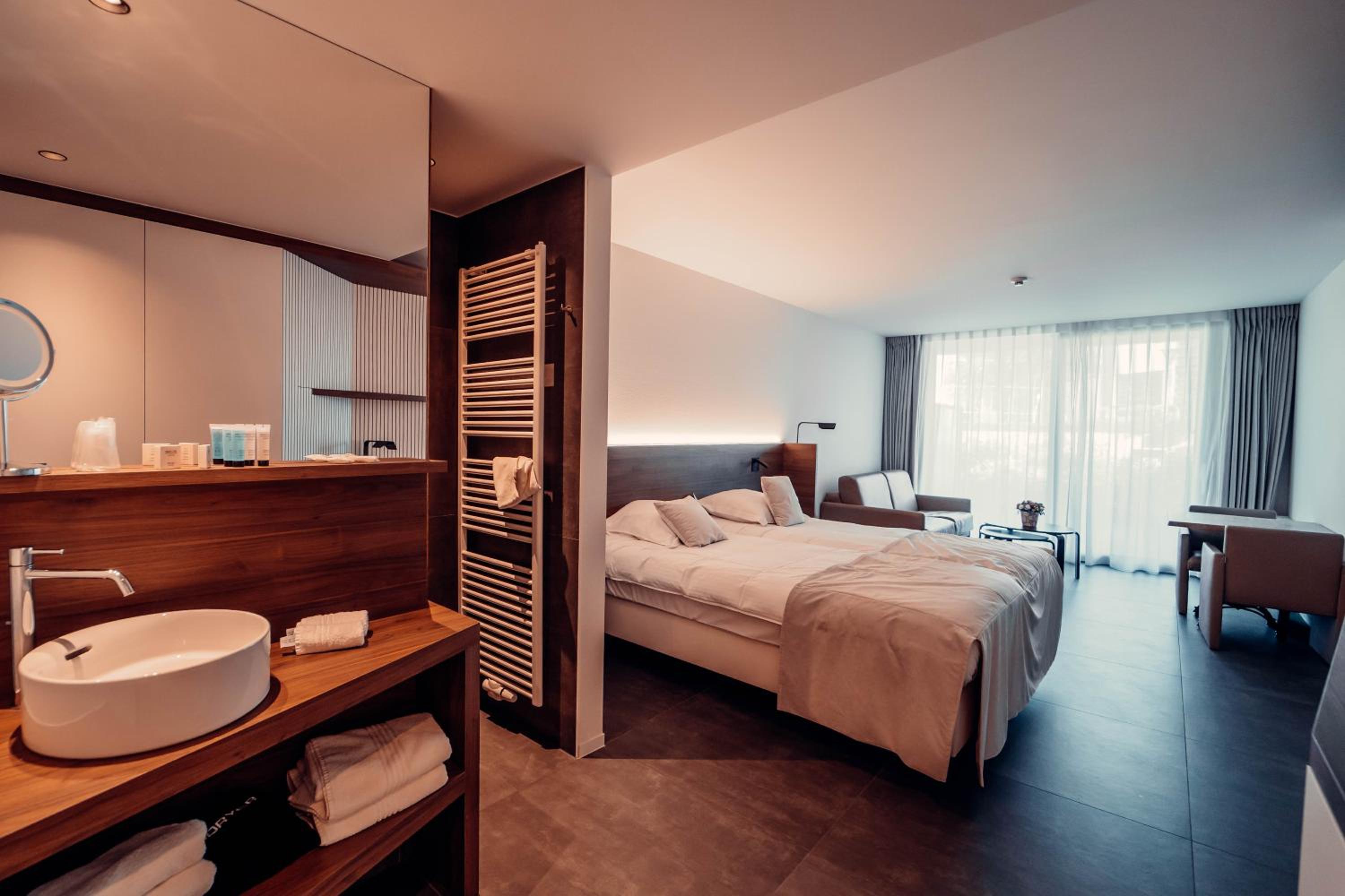 Garden Junior Suite with open shower in the room - Photo 3