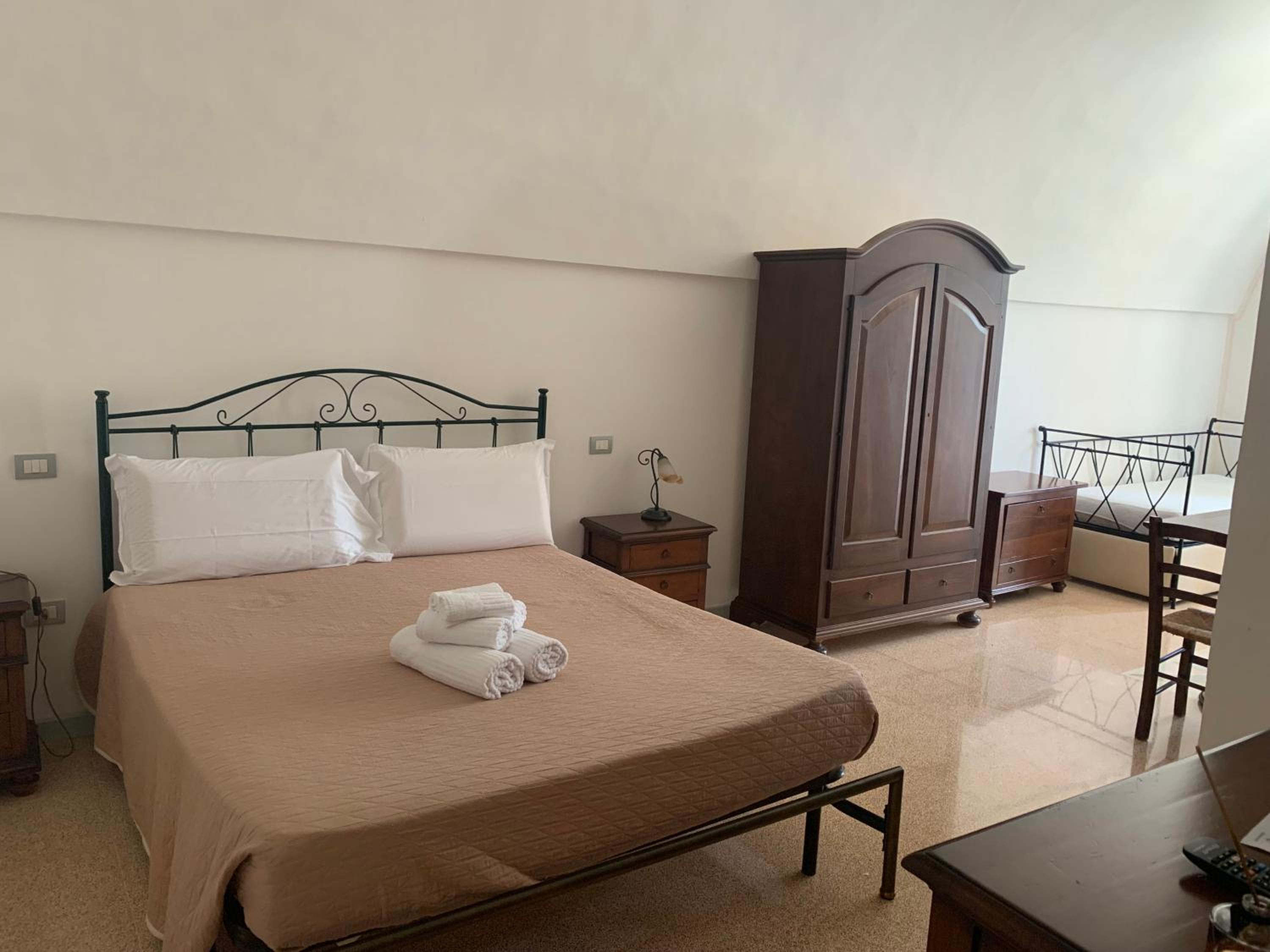 Superior Triple Room