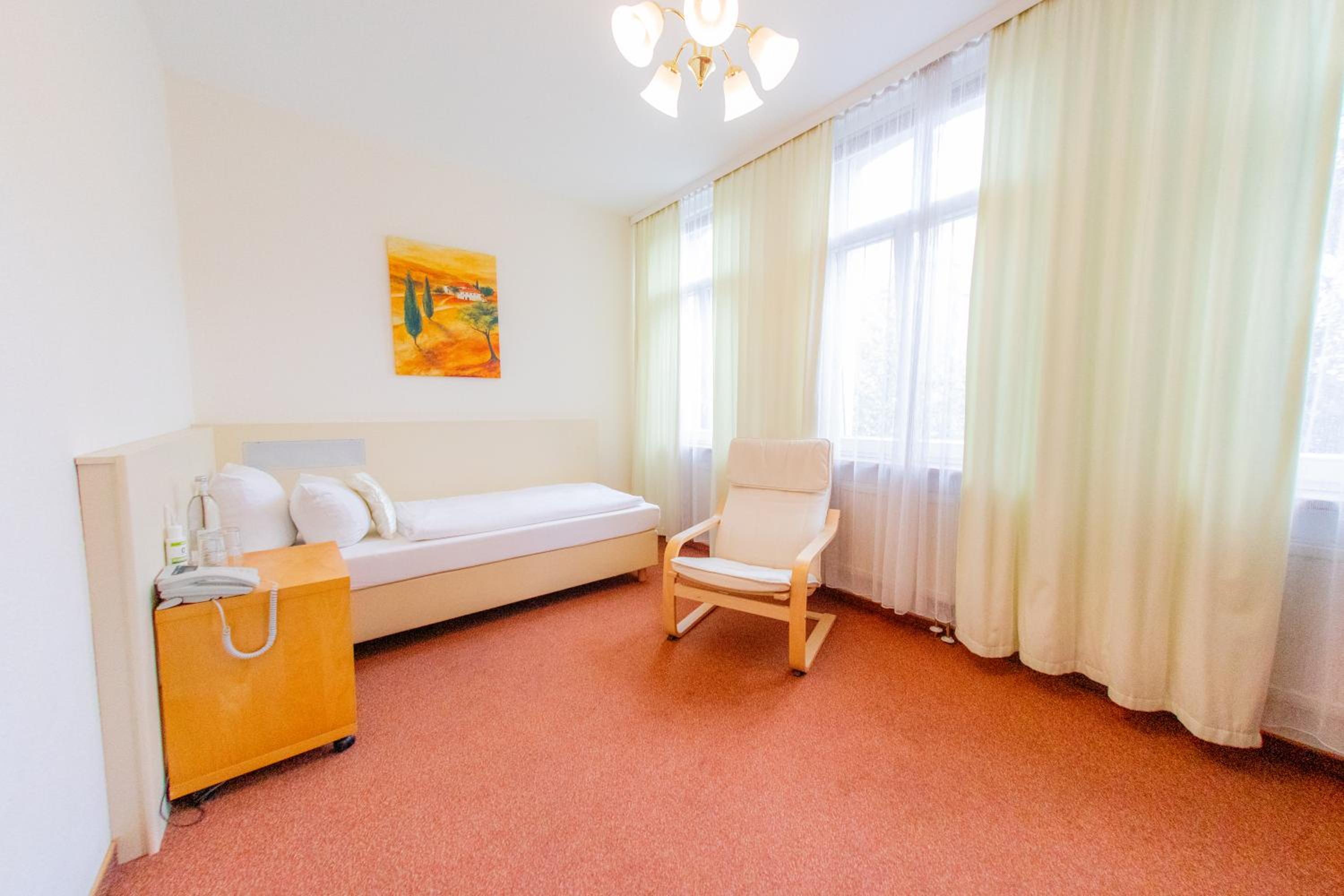 Single Room with Private Bathroom