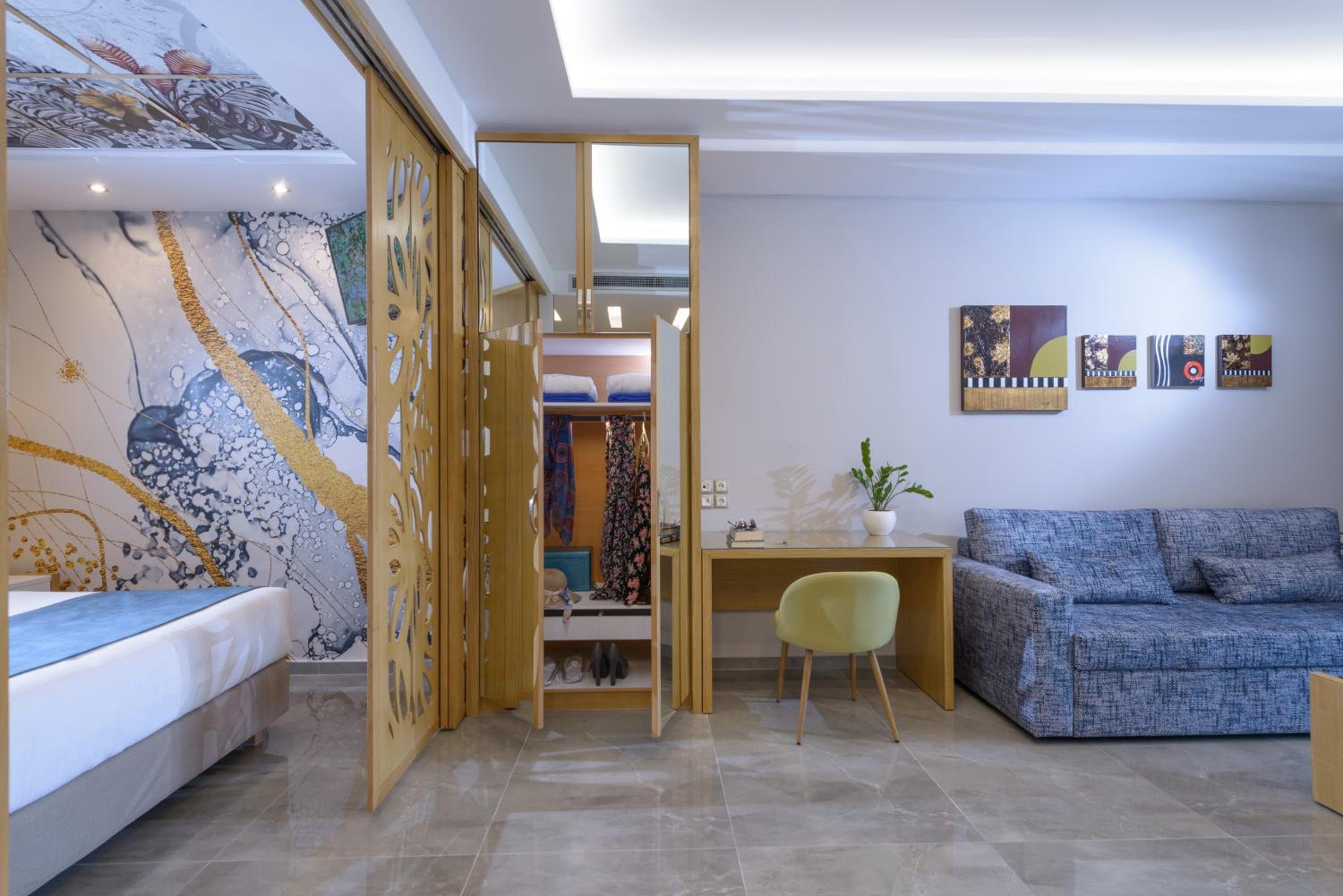 Queen Suite with Pool View
Королевский люкс с видом на бассейн