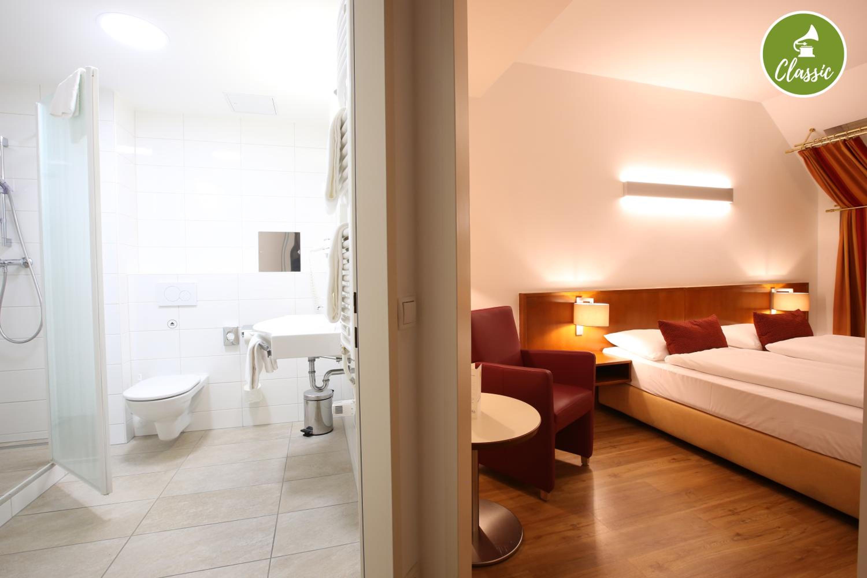 Standard Double Room Classic photo 2