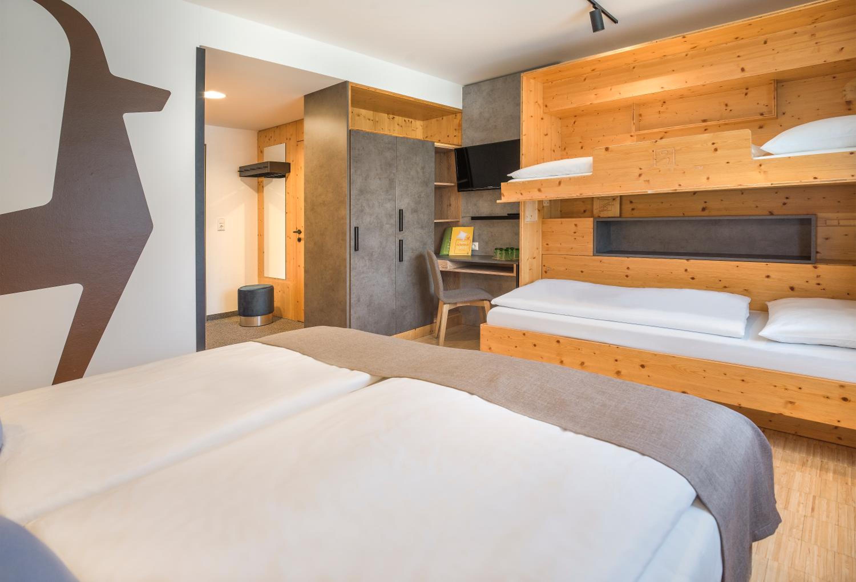 Quadruple Room photo 2