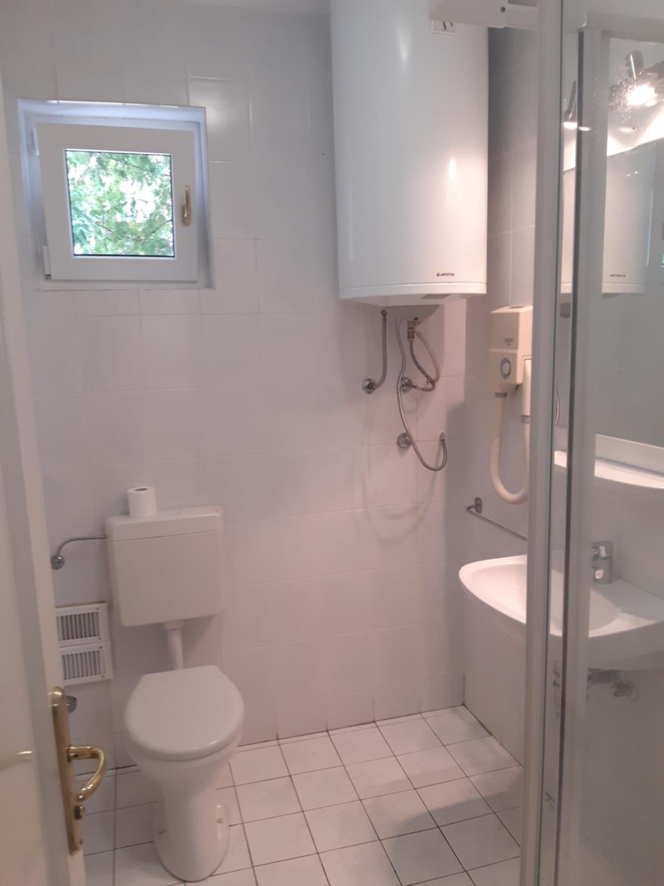 Deluxe Apartment for 3 people photo 2