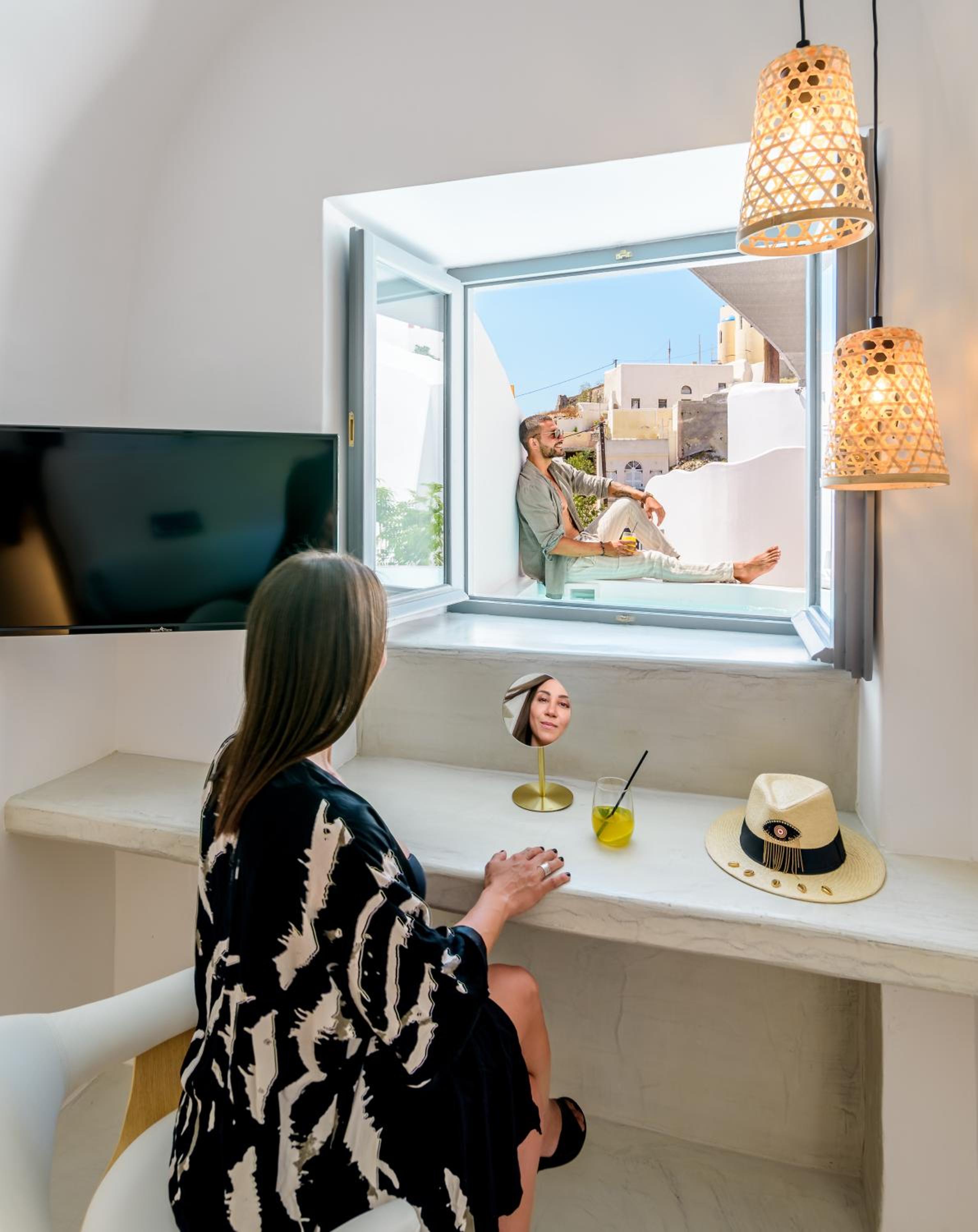 Junior Suite with Outdoor Hot Tub - Photo 2
