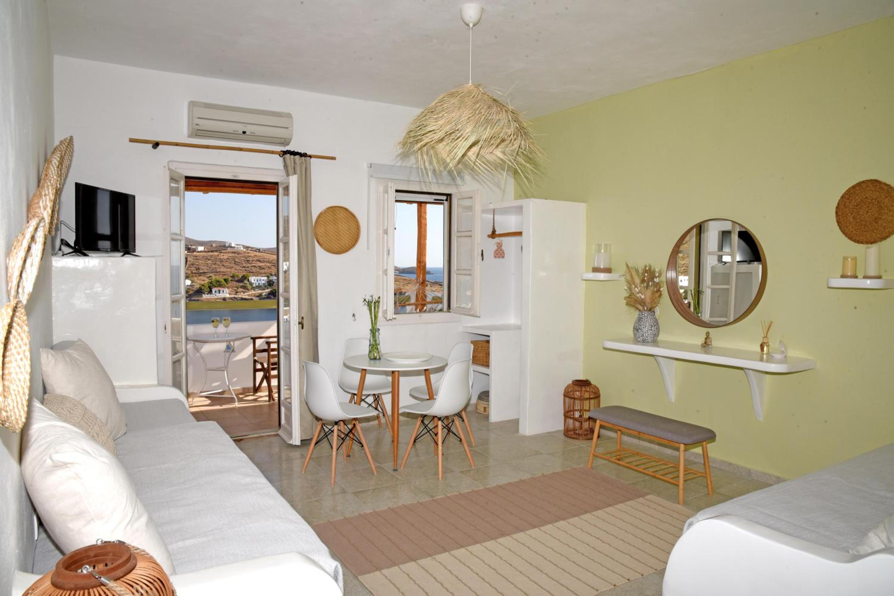 One-Bedroom Family Apartment