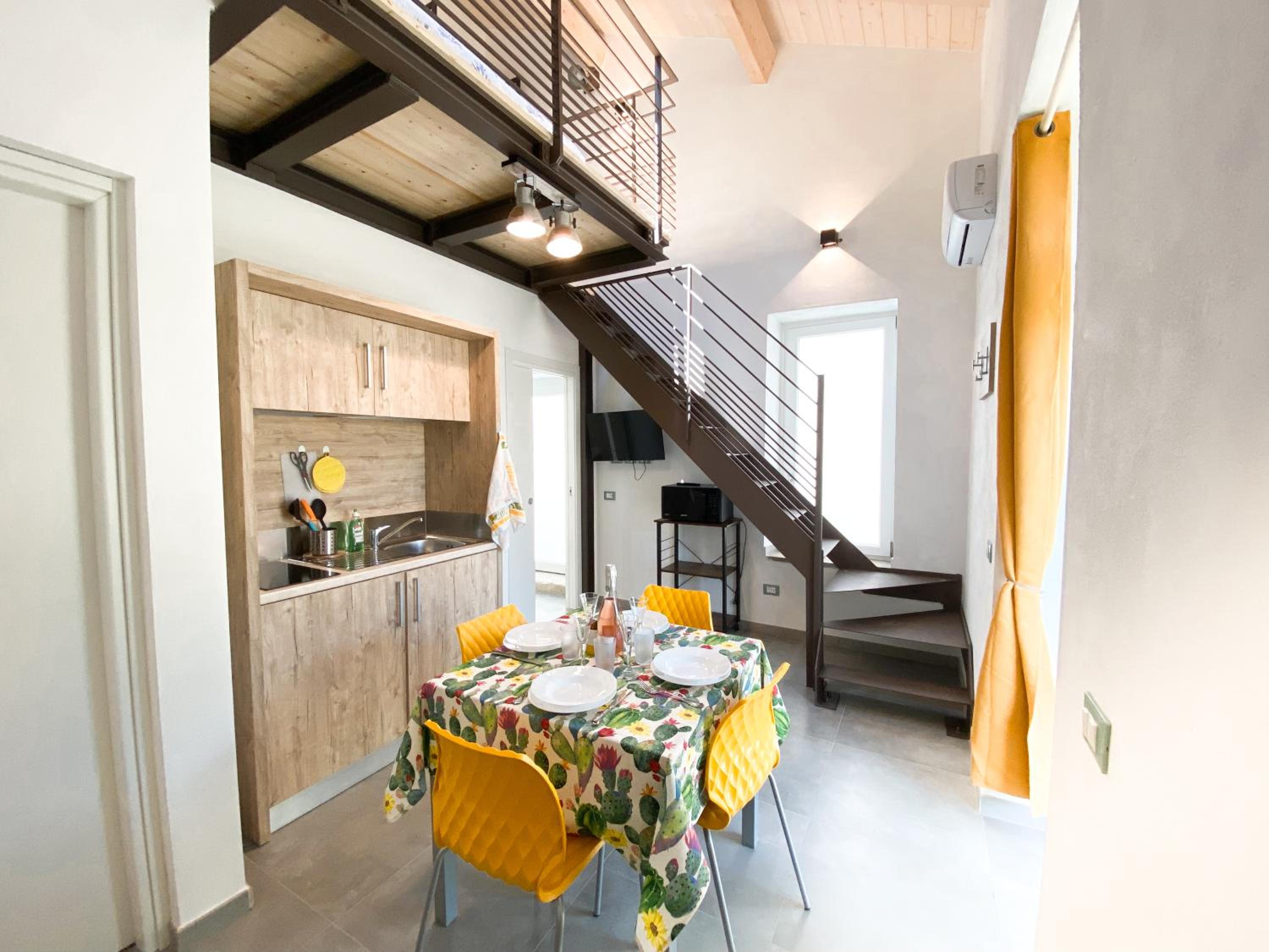 One-Bedroom Apartment - Photo 16