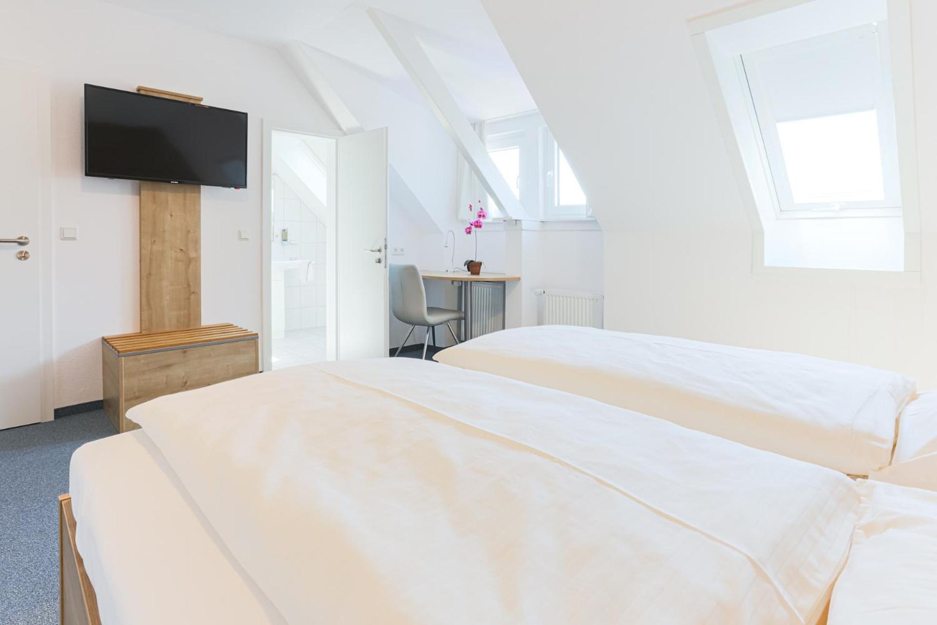Double Room with Balcony photo 2