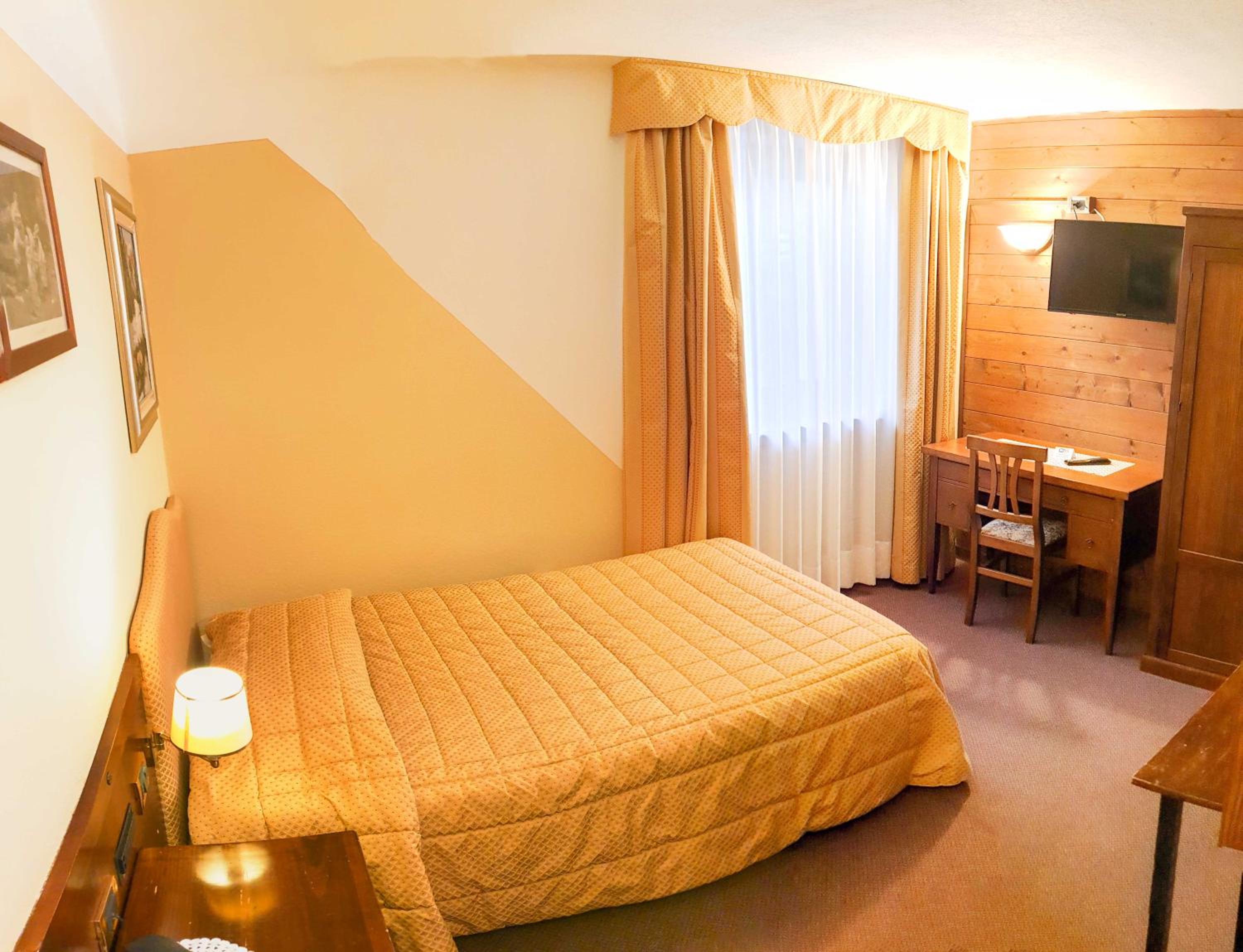 Standard Single Room photo 3
