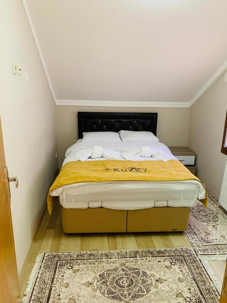 Duplex Apartment with Balcony - Photo 11