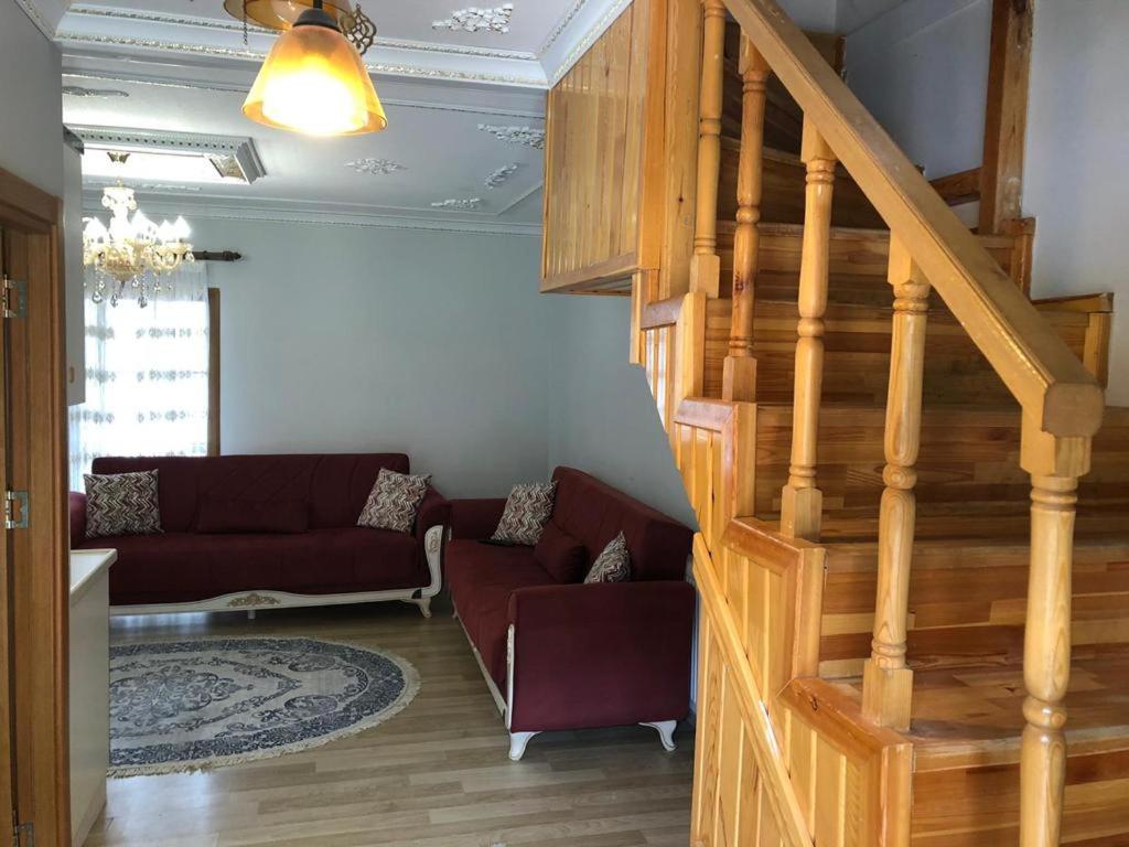 Duplex Apartment with Balcony - Photo 10