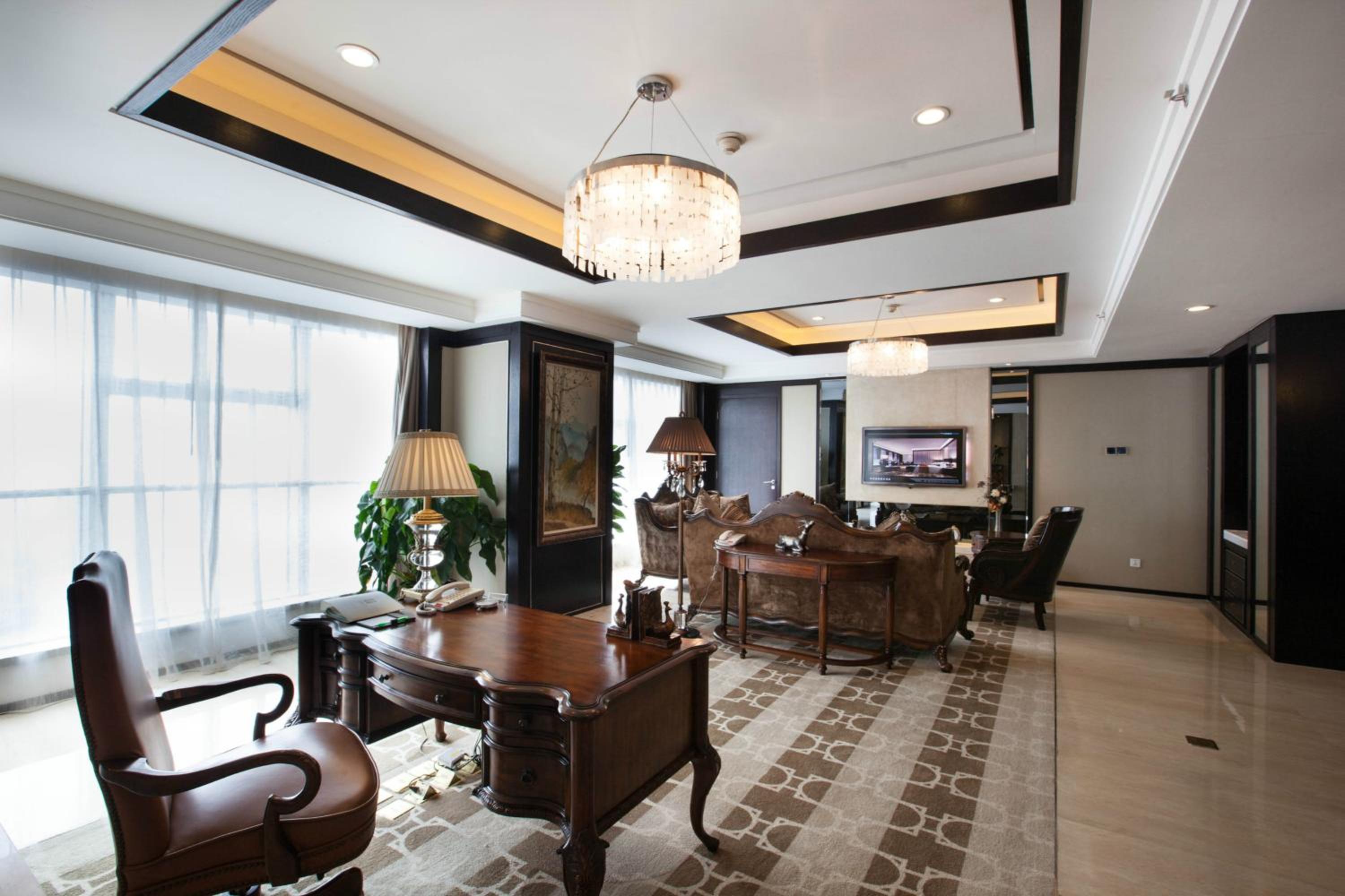 One-Bedroom Suite