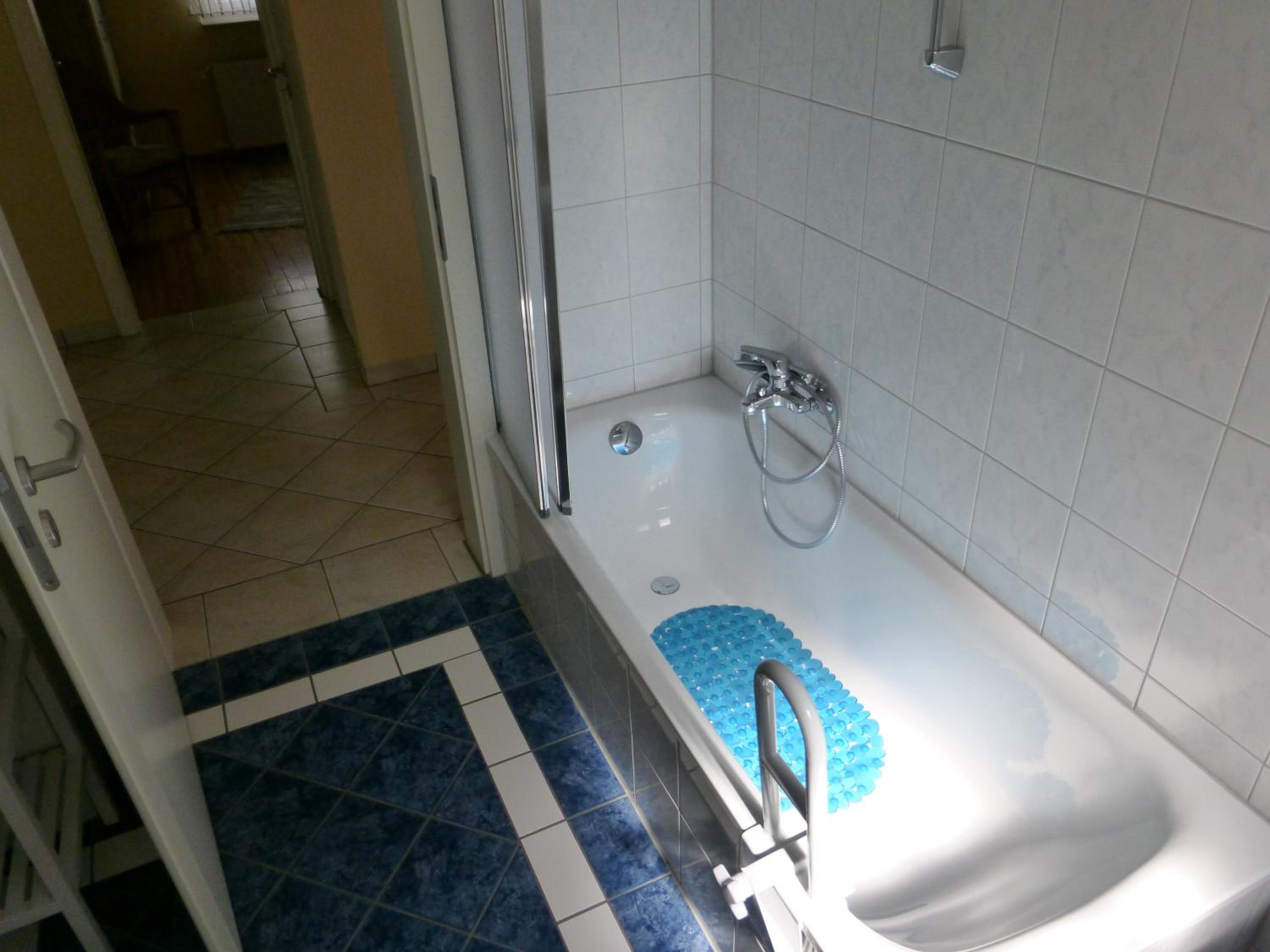 Two-Bedroom Apartment with Terrace photo 2