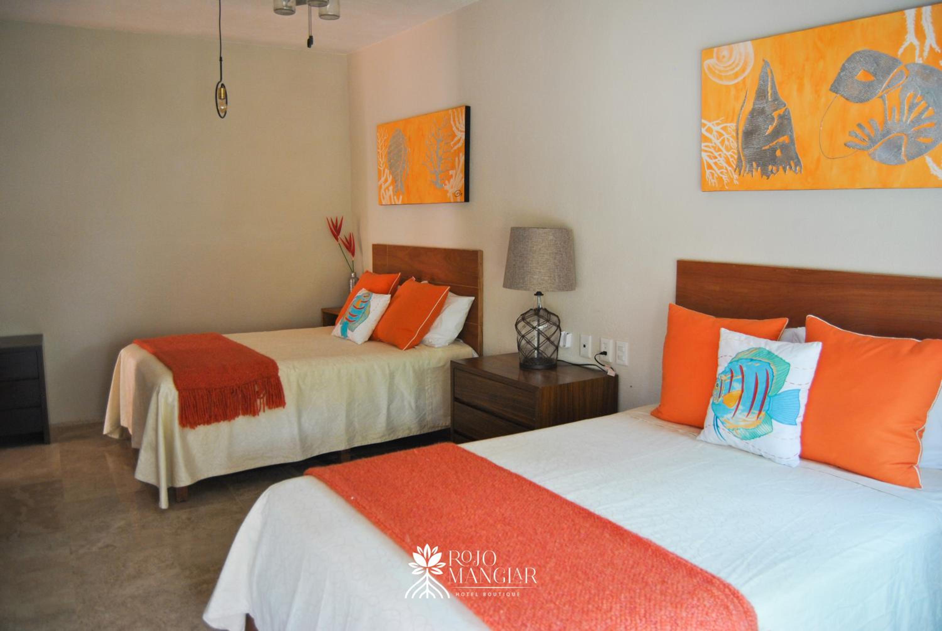 Double Room with Garden View - Photo 3