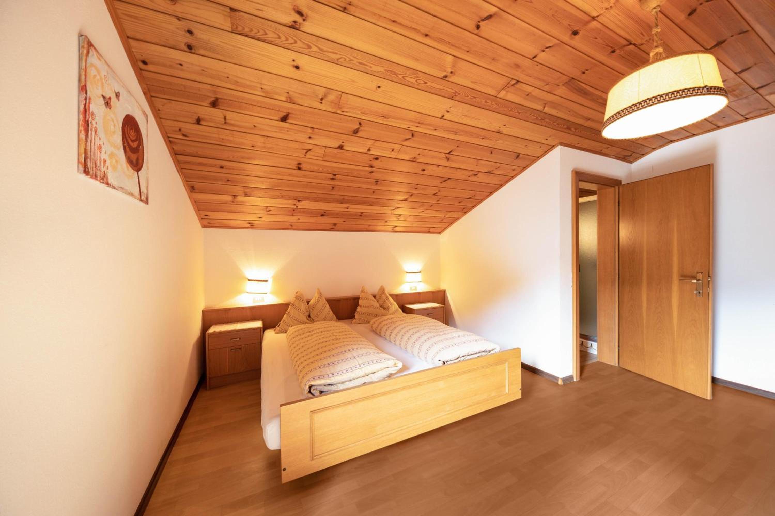 Two-Bedroom Deluxe Apartment with Garden View photo 1