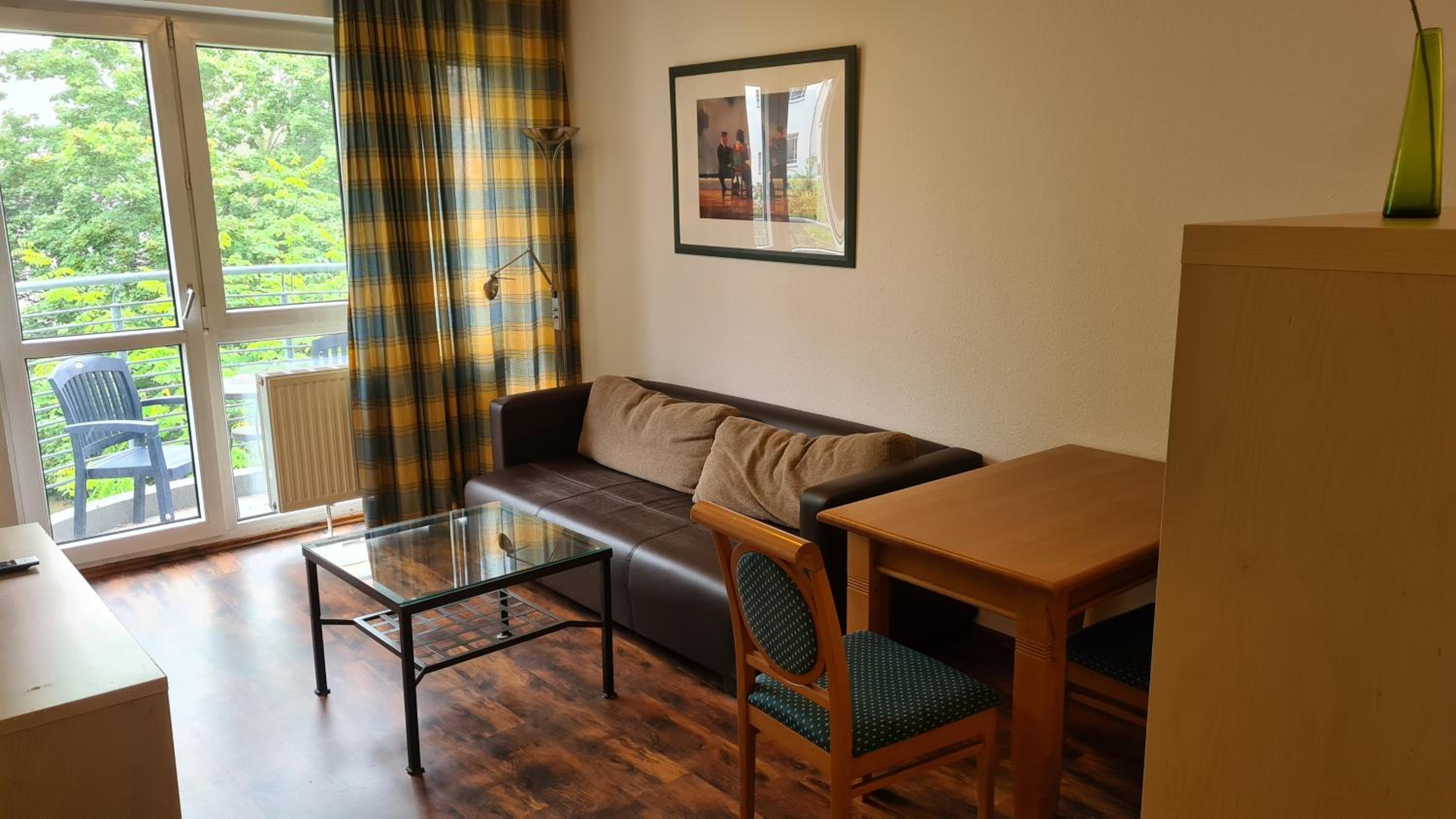 One-Bedroom Apartment photo 2