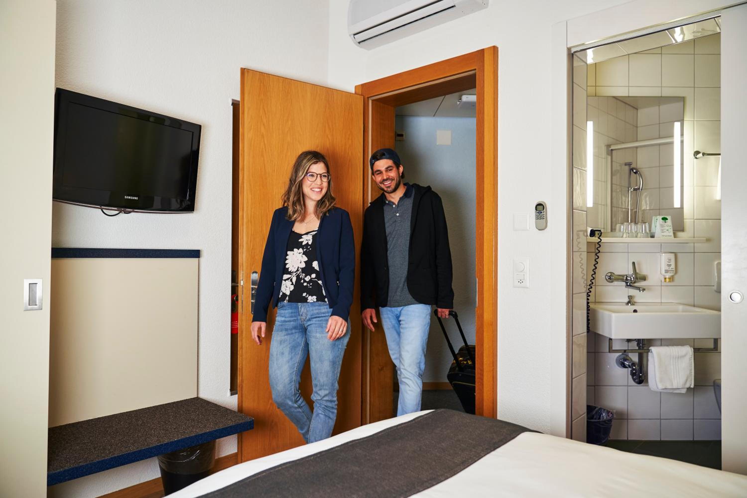 Small Budget Double Room - Photo 4