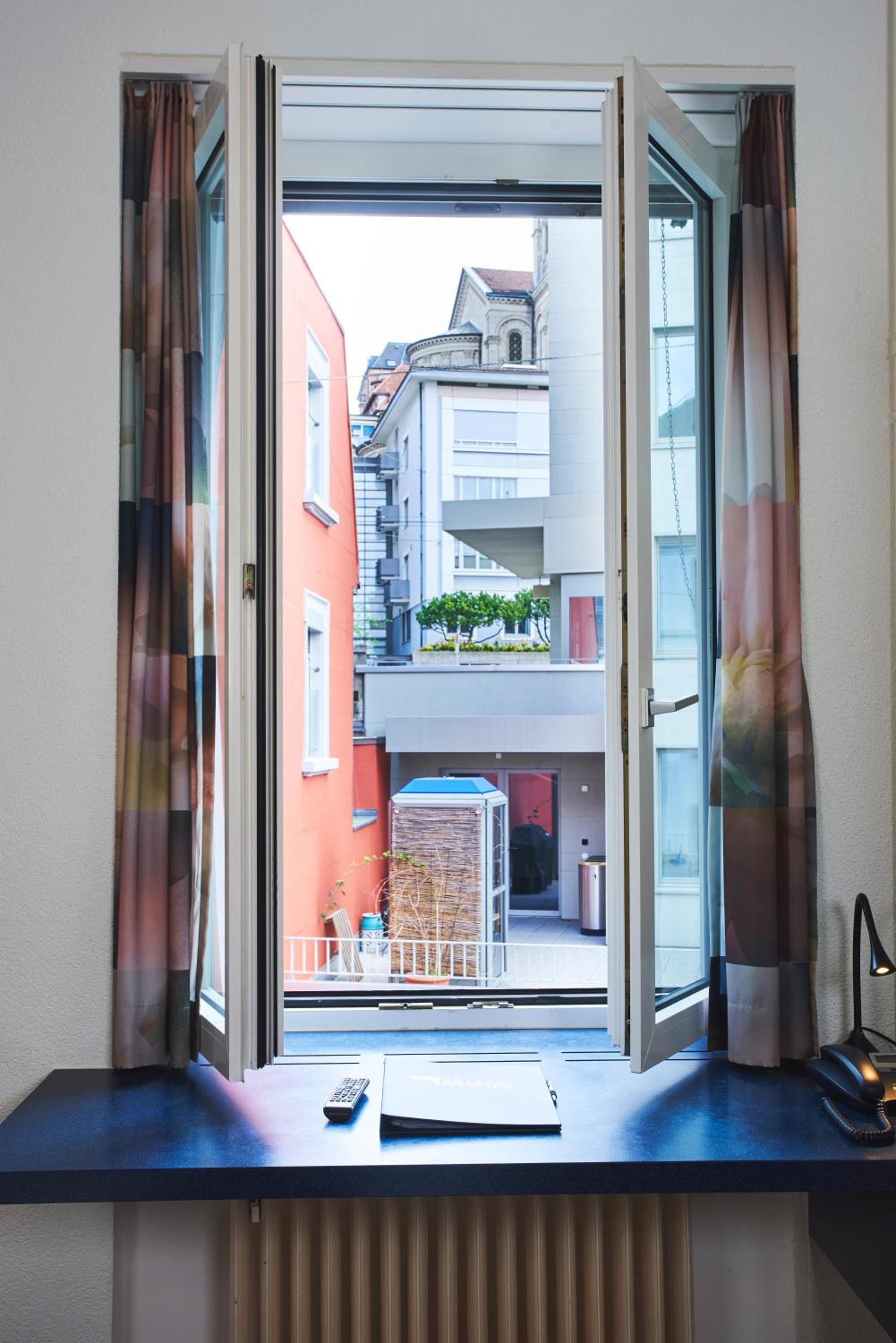 Small Budget Double Room - Photo 5