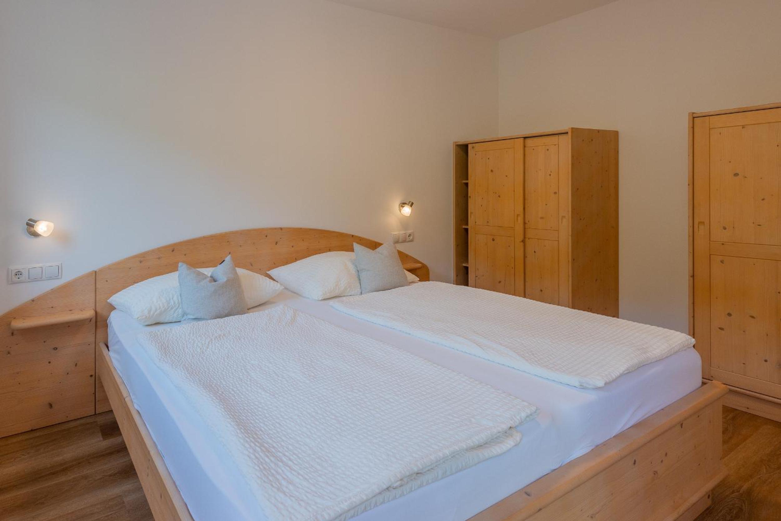 Apartment with Garden View - Photo 7