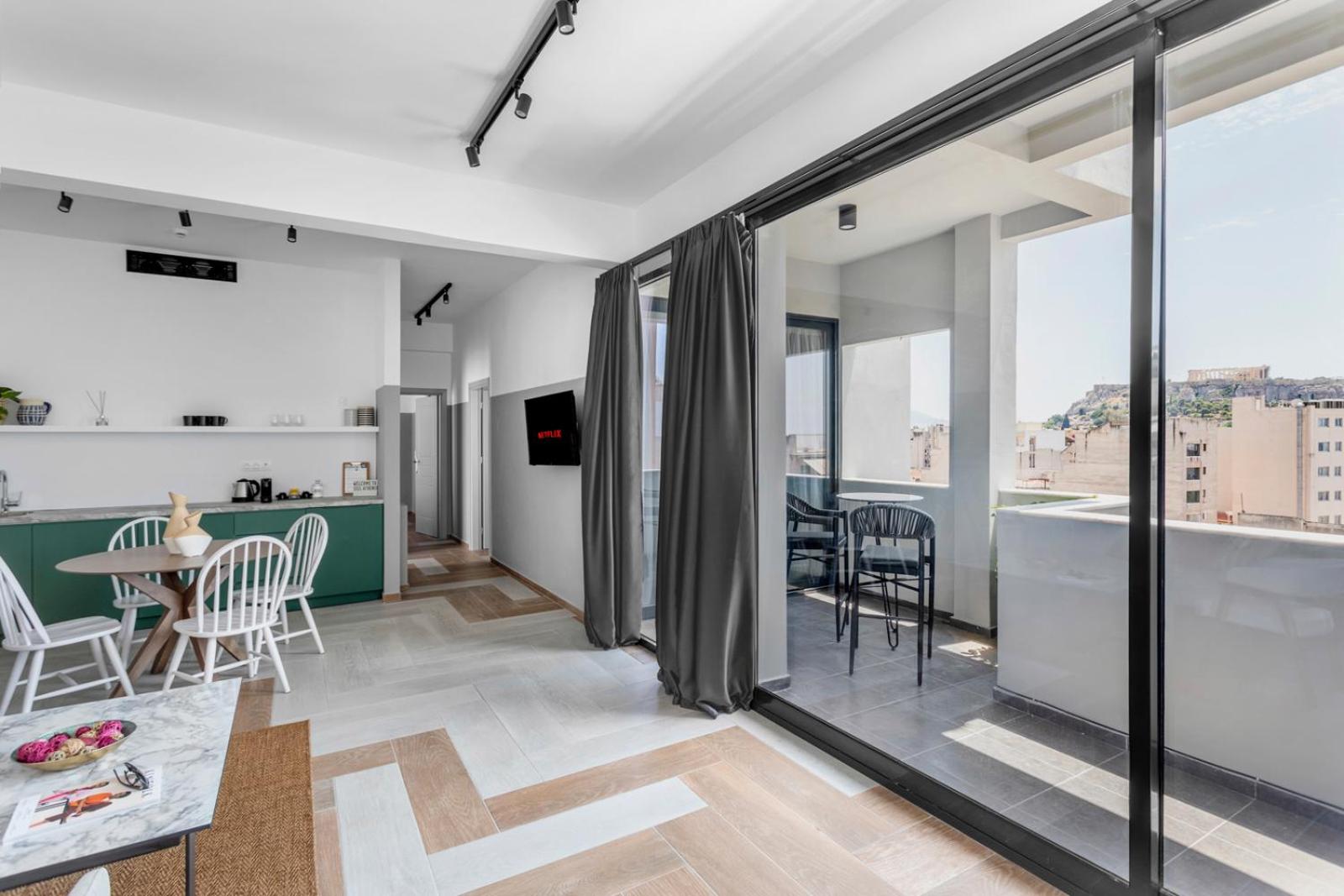 Presidential Suite with Terrace and Acropolis View  photo 1