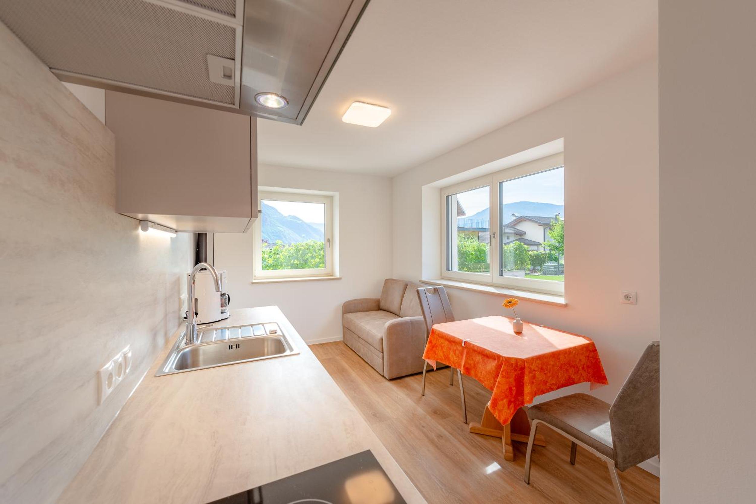 Apartment with Garden View - Photo 18