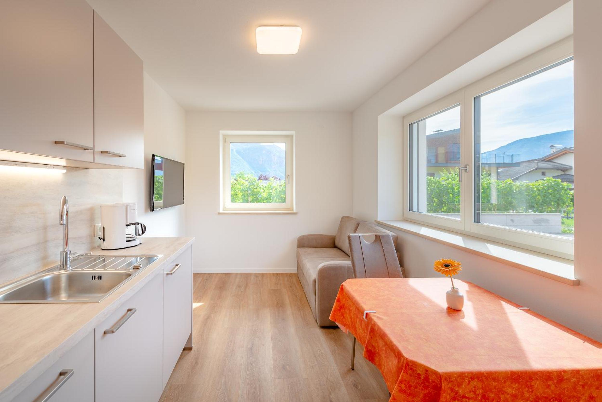 Apartment with Garden View - Photo 19