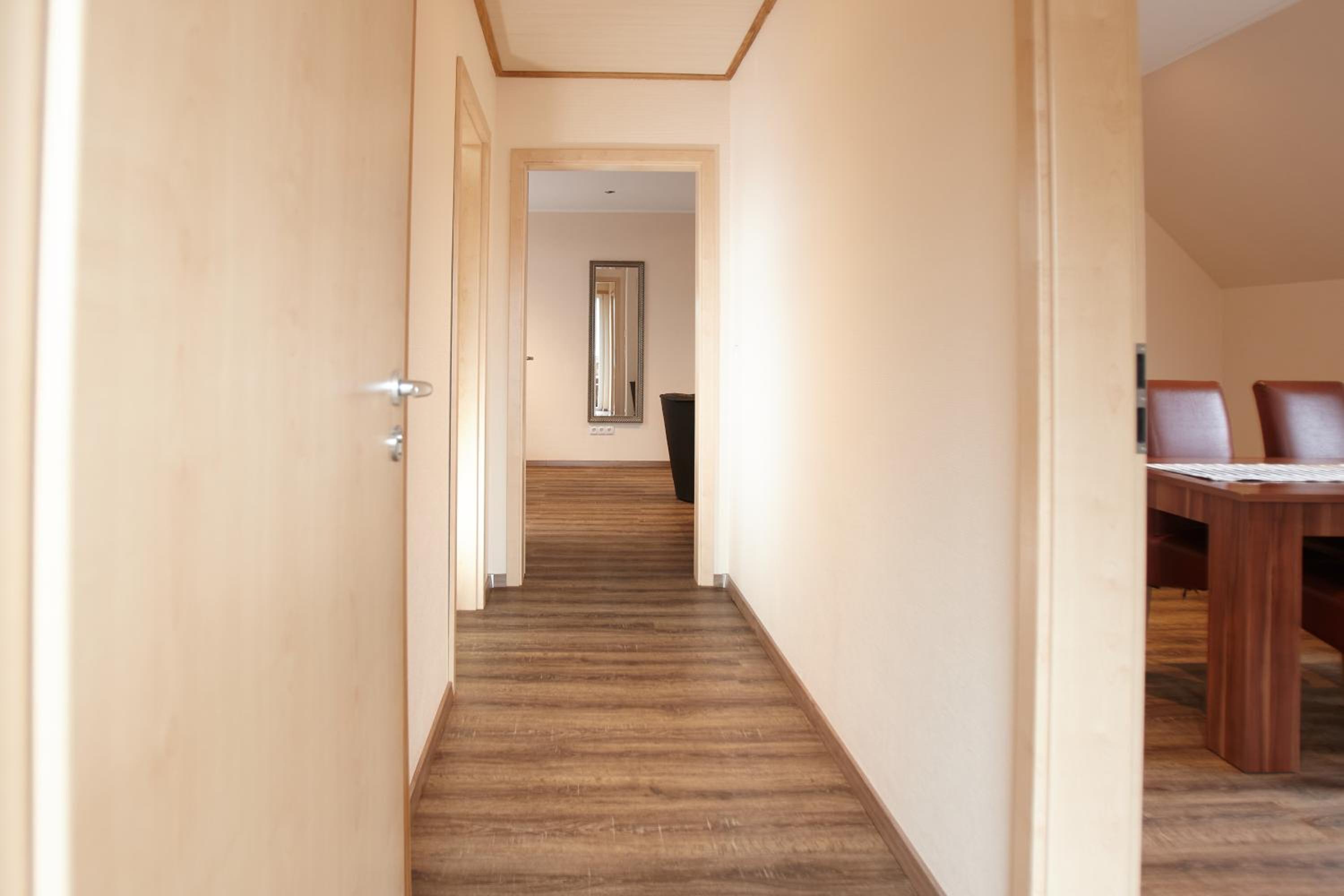 Apartment with Balcony - Photo 9