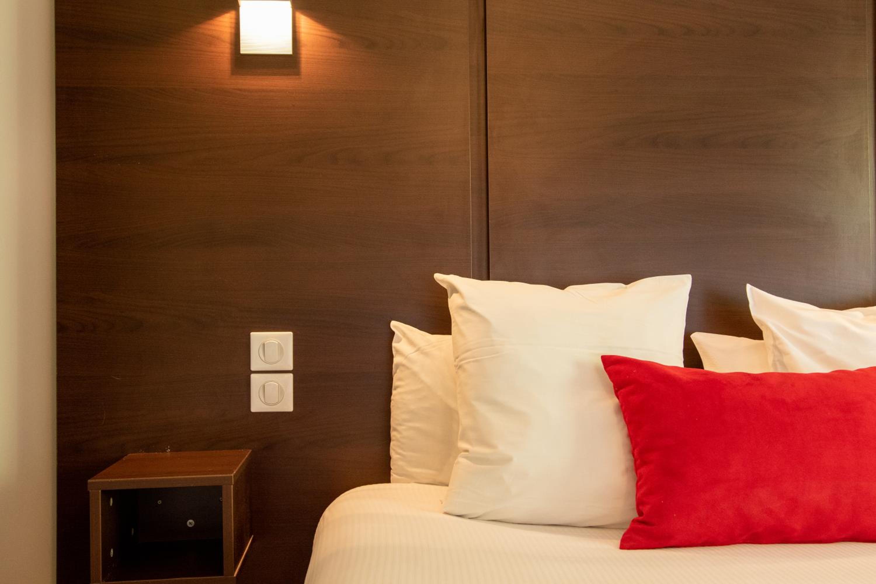 Comfort Double Room - Photo 8