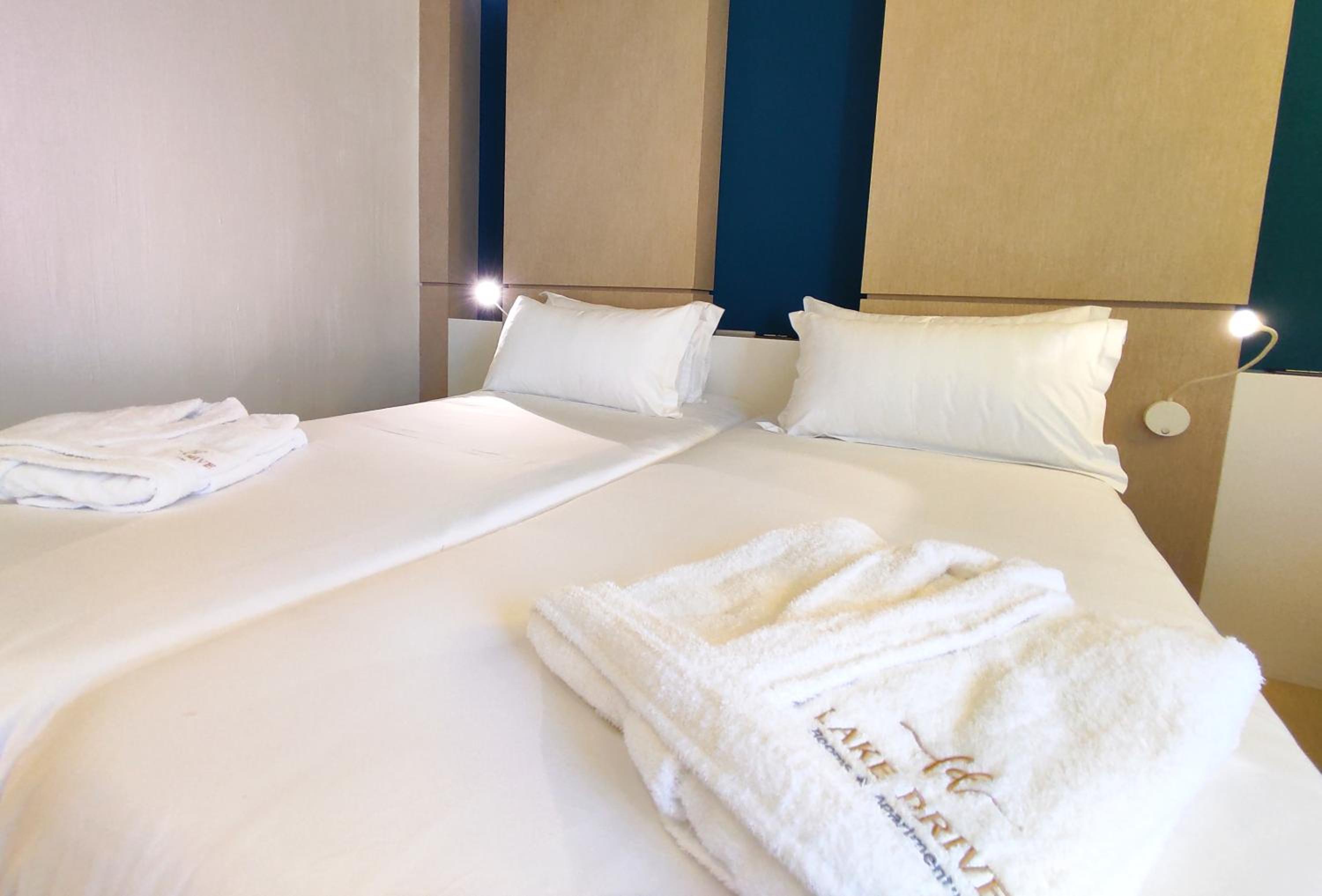 Double or Twin Room photo 3