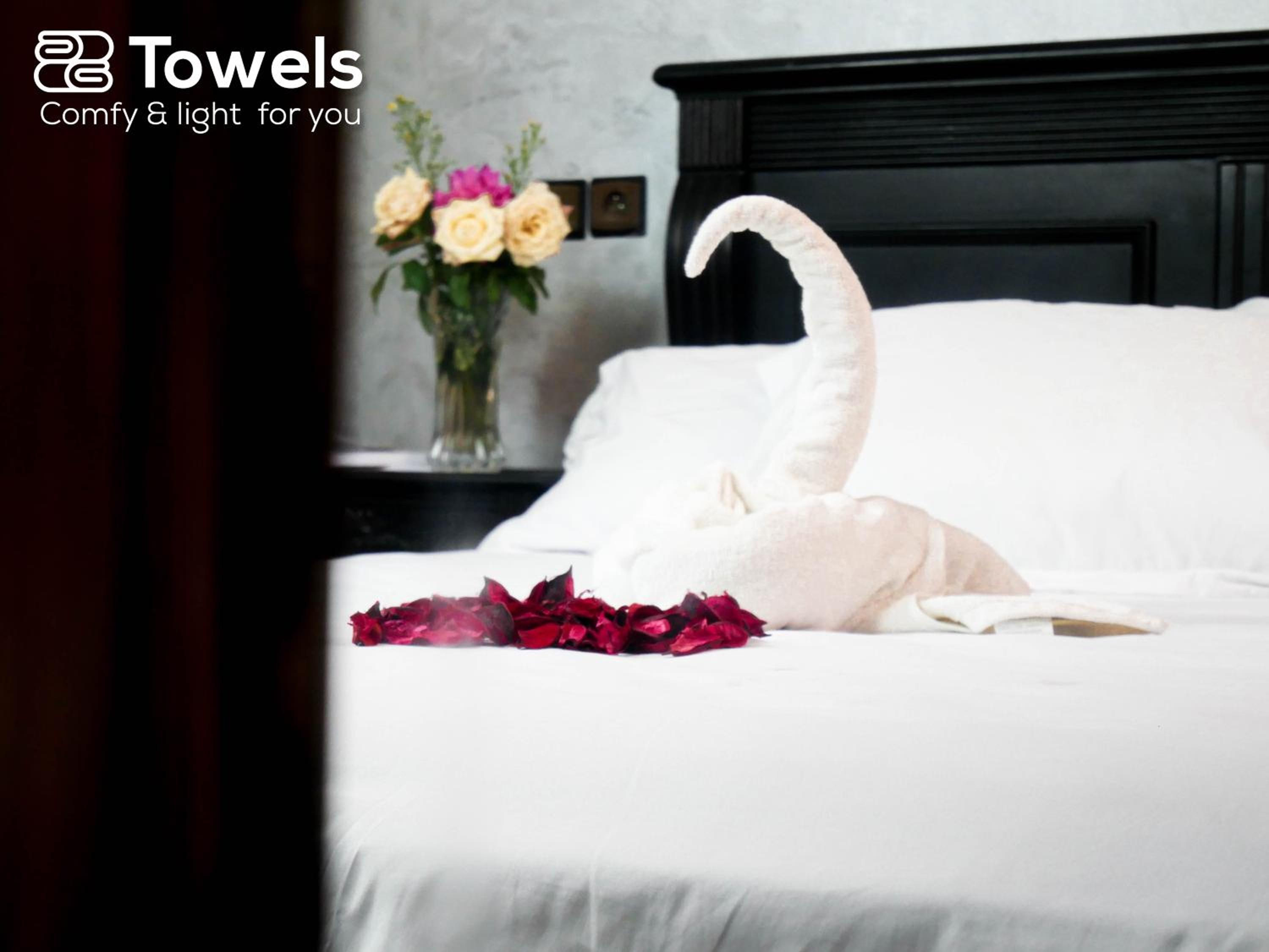 Deluxe Double Room with Shower